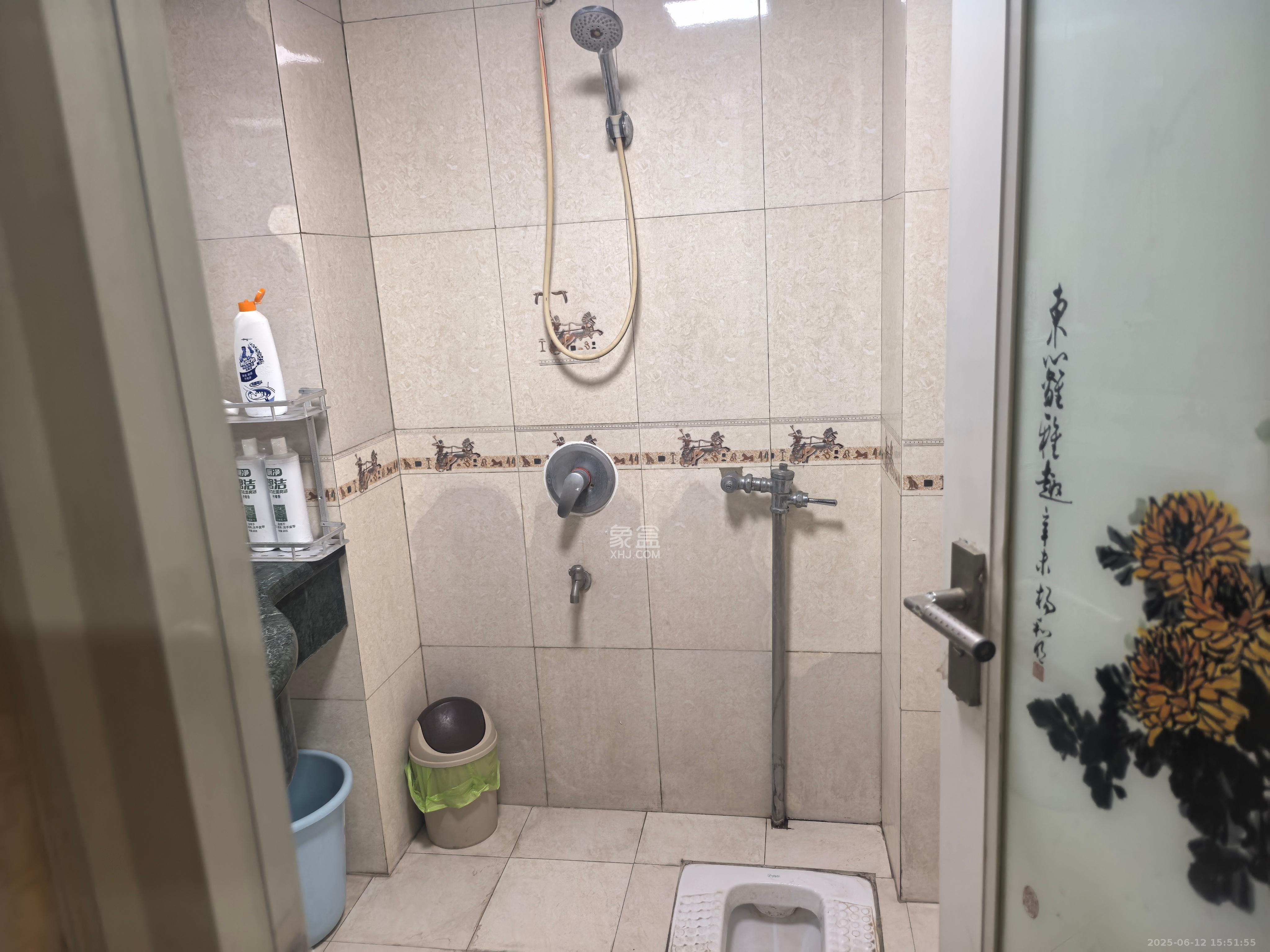 佳天国际新城  3室2厅2卫    3800.0元/月室内图