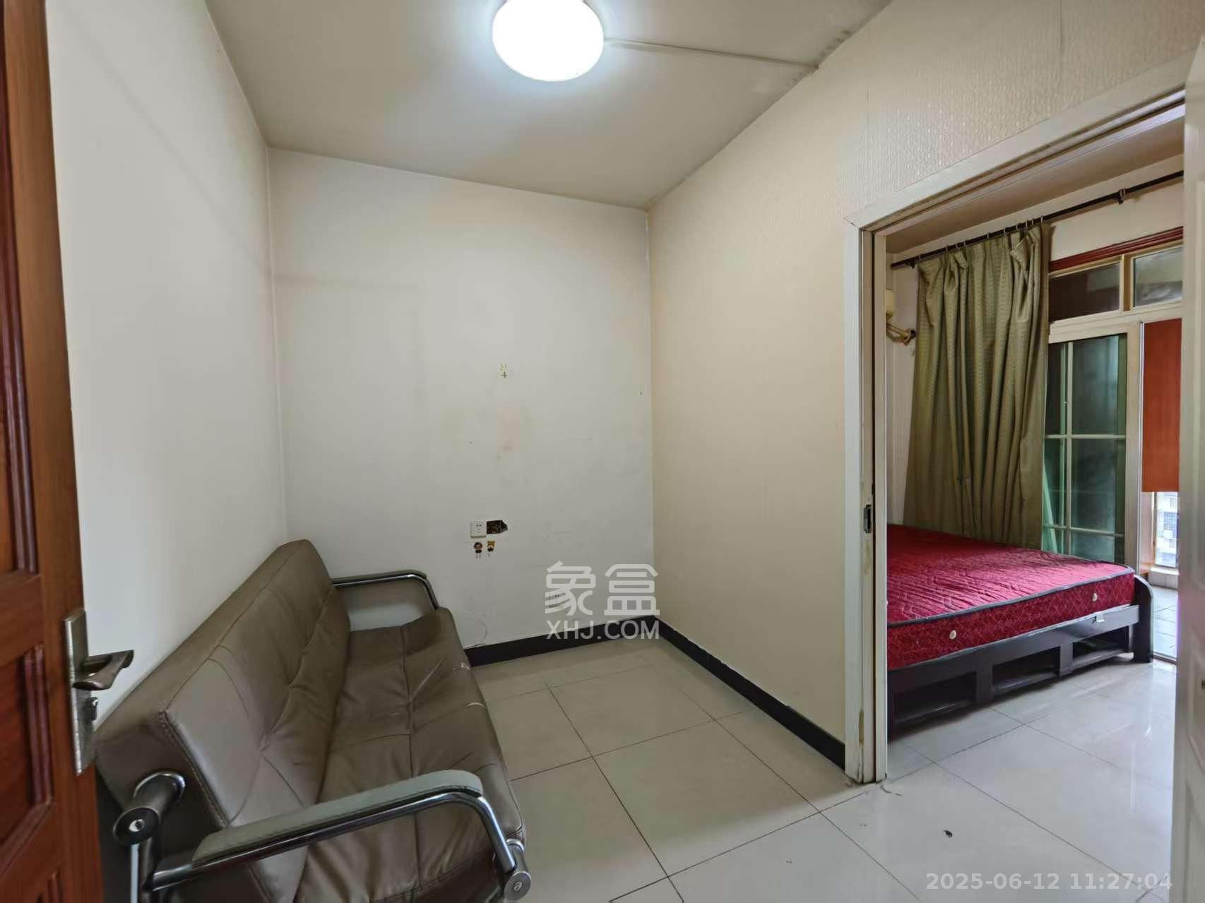 菁华源 2室1厅1卫 1300.0元/月 菁华源 2室1厅1卫 1300.0元/月室内图