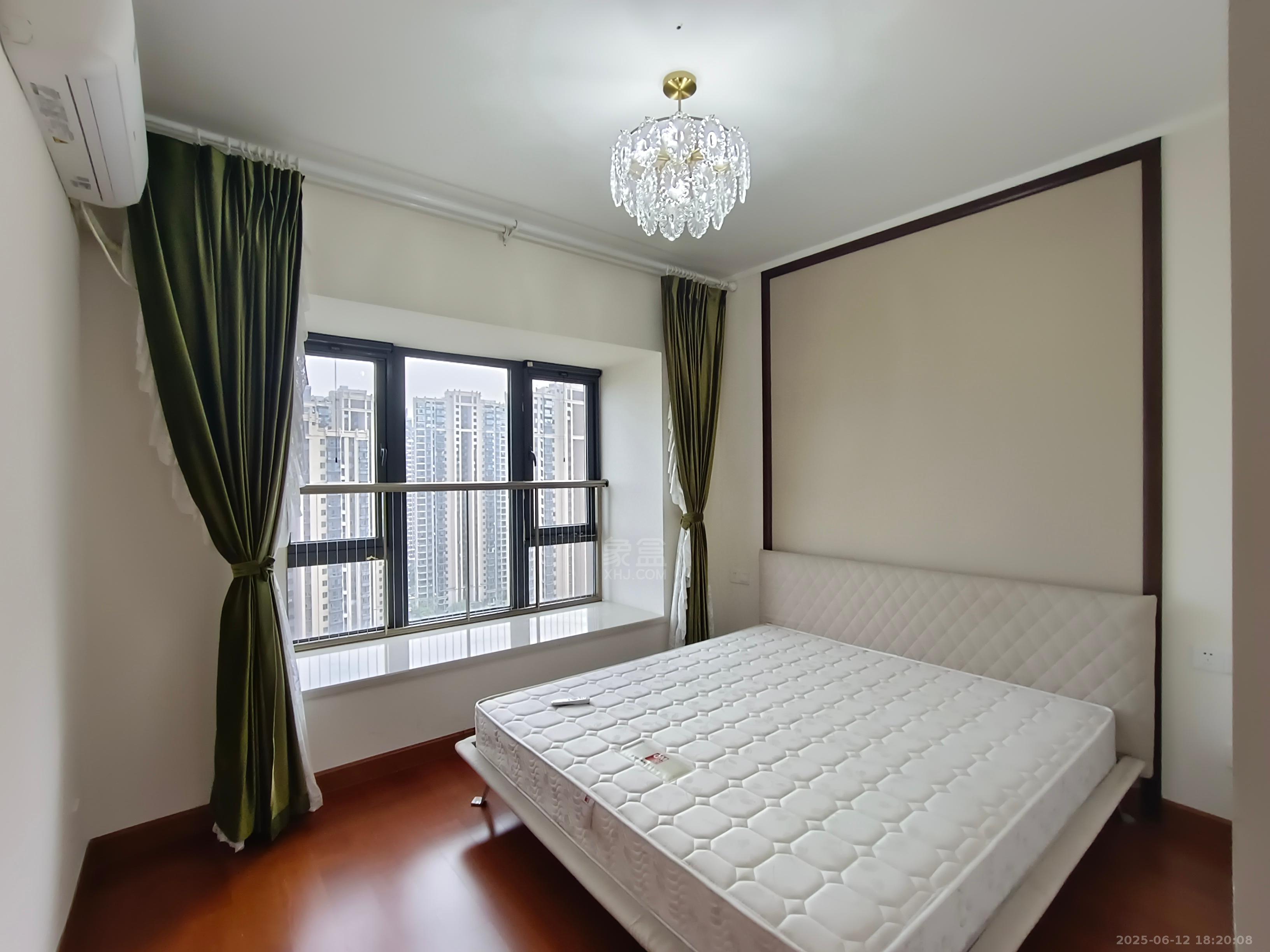 株洲恒大悦珑台 3室2厅2卫 2000.0元/月 株洲恒大悦珑台 3室2厅2卫 2000.0元/月室内图