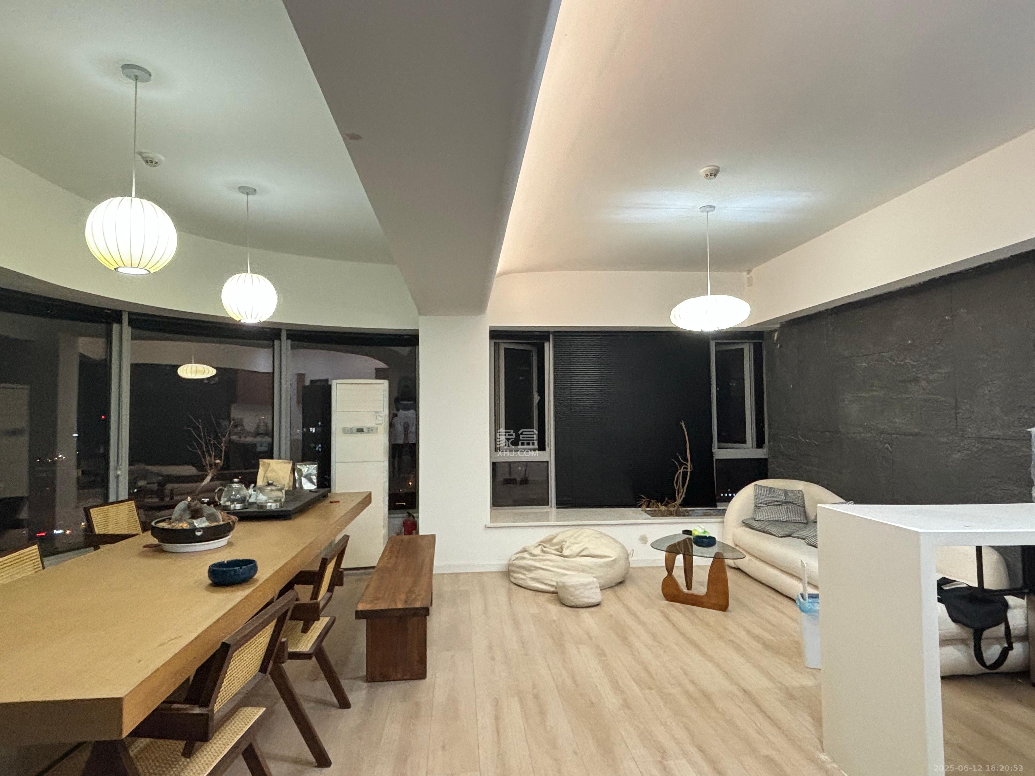 保利天禧EF区 1室1厅1卫 3500.0元/月 保利天禧EF区 1室1厅1卫 3500.0元/月室内图