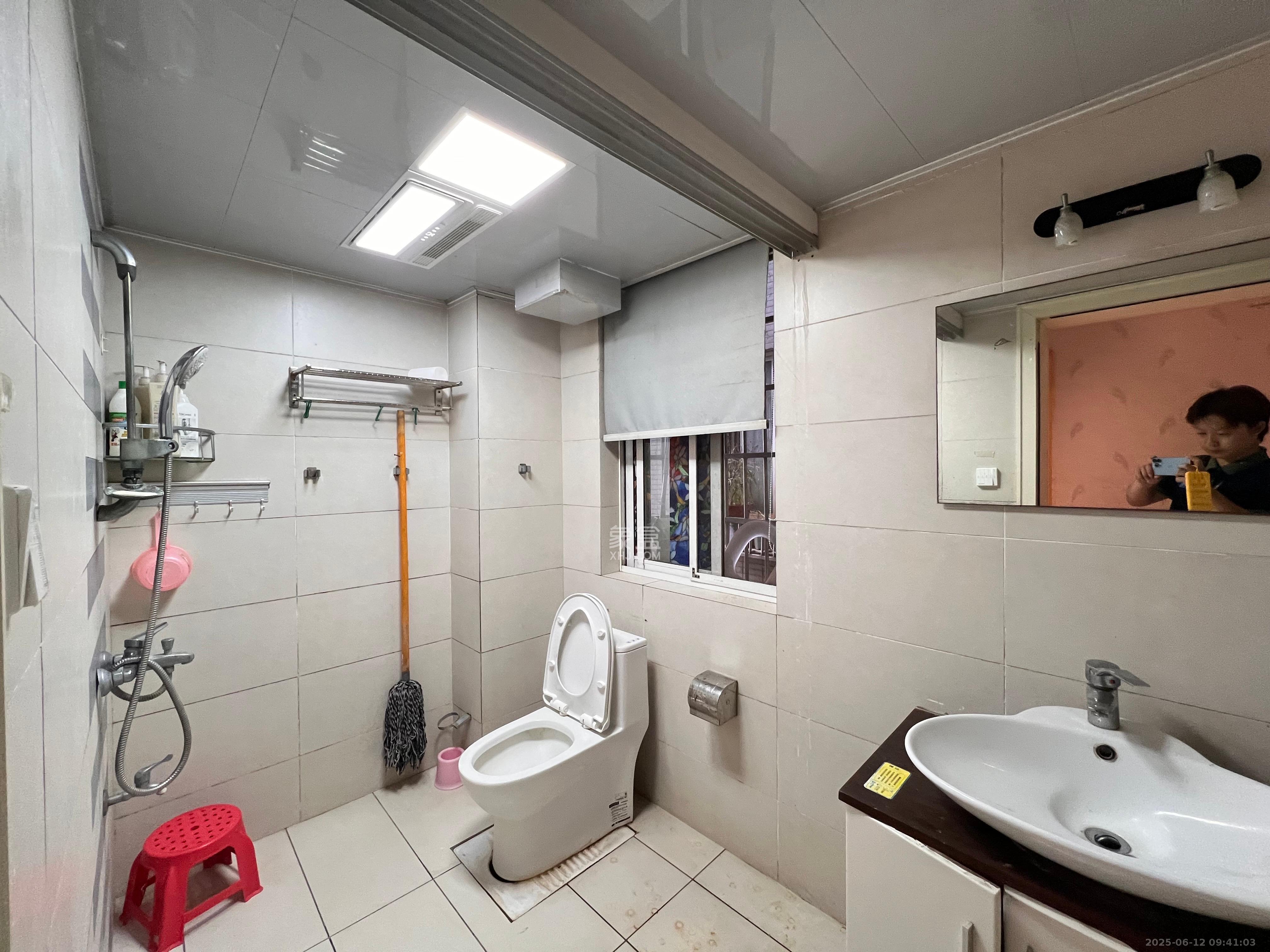 雅致名园 5室2厅2卫 3900.0元/月 雅致名园 5室2厅2卫 3900.0元/月室内图