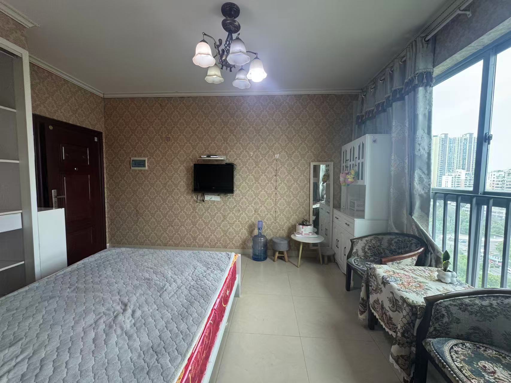 鹏利广场 1室1厅1卫 1000.0元/月 鹏利广场 1室1厅1卫 1000.0元/月室内图