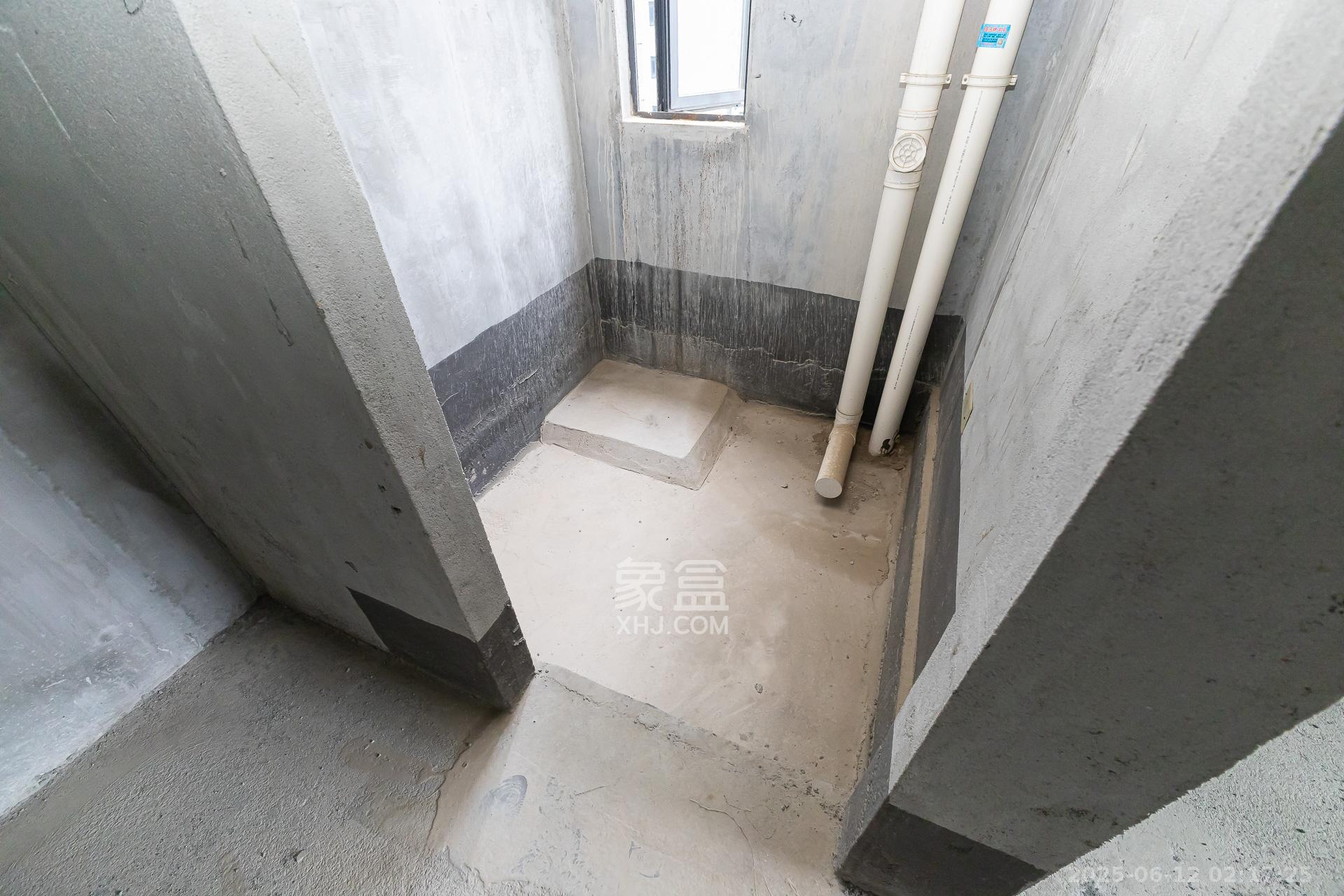 越秀湘江星汇城二期 4室2厅2卫 128.0万 越秀湘江星汇城二期 4室2厅2卫 128.0万卫生间