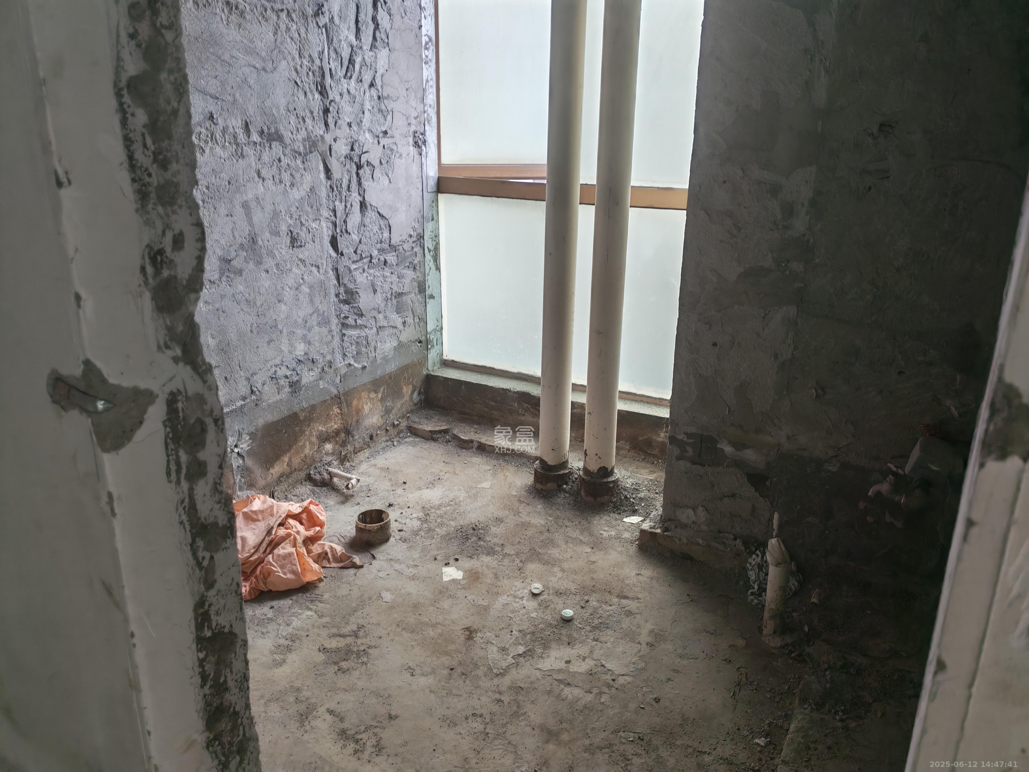 嘉盛国际广场  1室1厅1卫    4500.0元/月 嘉盛国际广场  1室1厅1卫    4500.0元/月室内图1