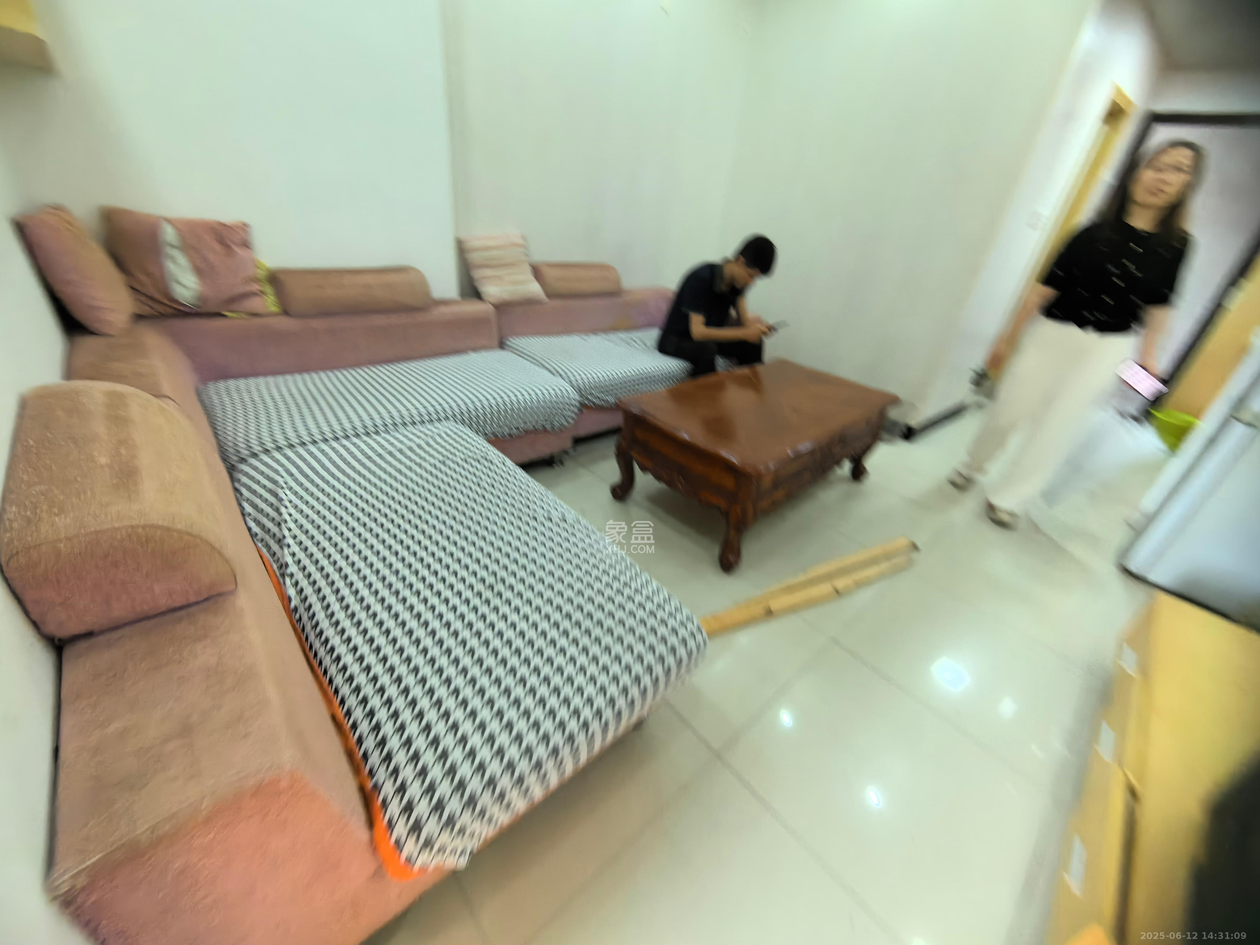 湘聚大厦  1室1厅1卫   1400.00元/月室内图