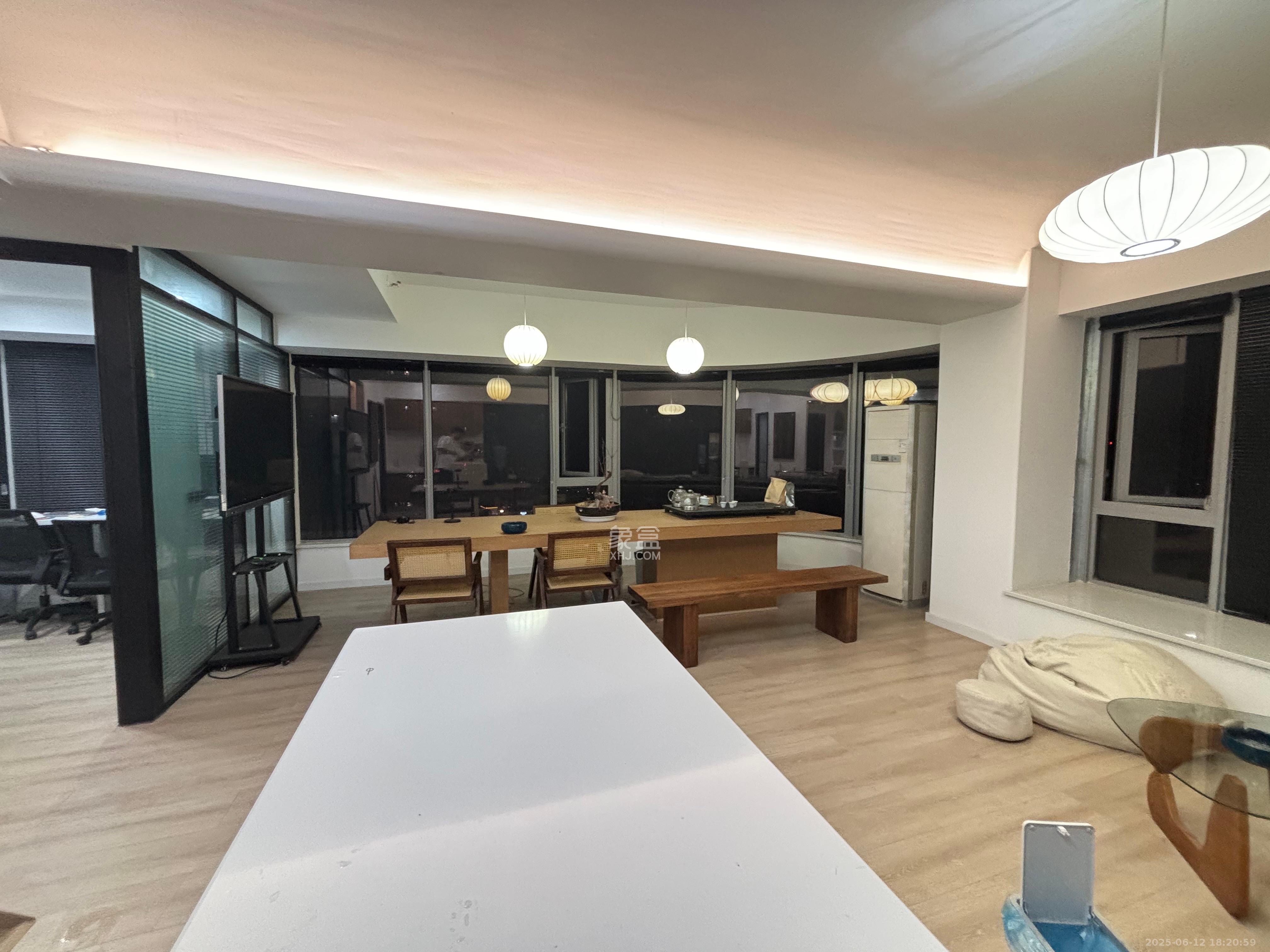 保利天禧EF区 1室1厅1卫 3500.0元/月 保利天禧EF区 1室1厅1卫 3500.0元/月室内图