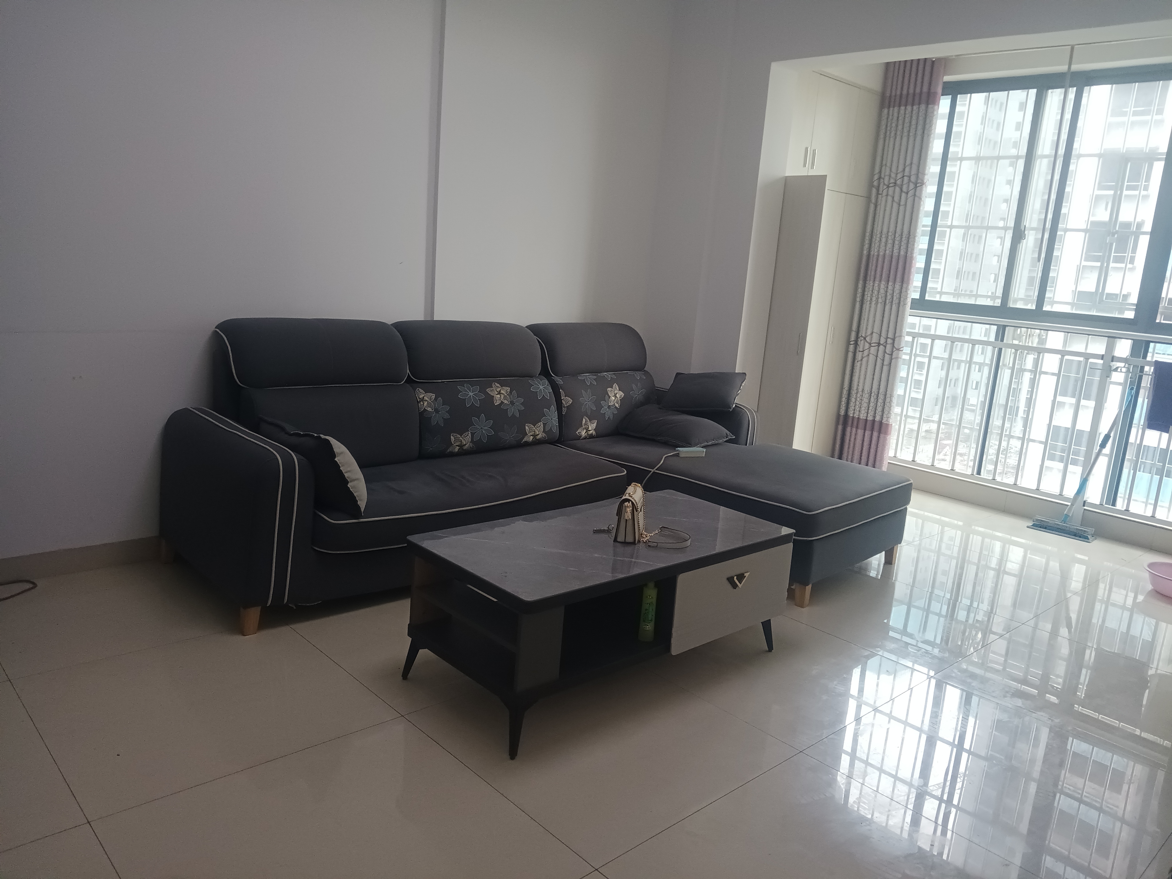 博雅庭韵 2室2厅1卫 1500.0元/月 博雅庭韵 2室2厅1卫 1500.0元/月室内图