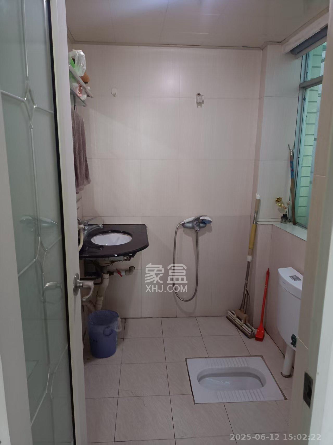 雍景园  1室1厅1卫   1800.00元/月室内图