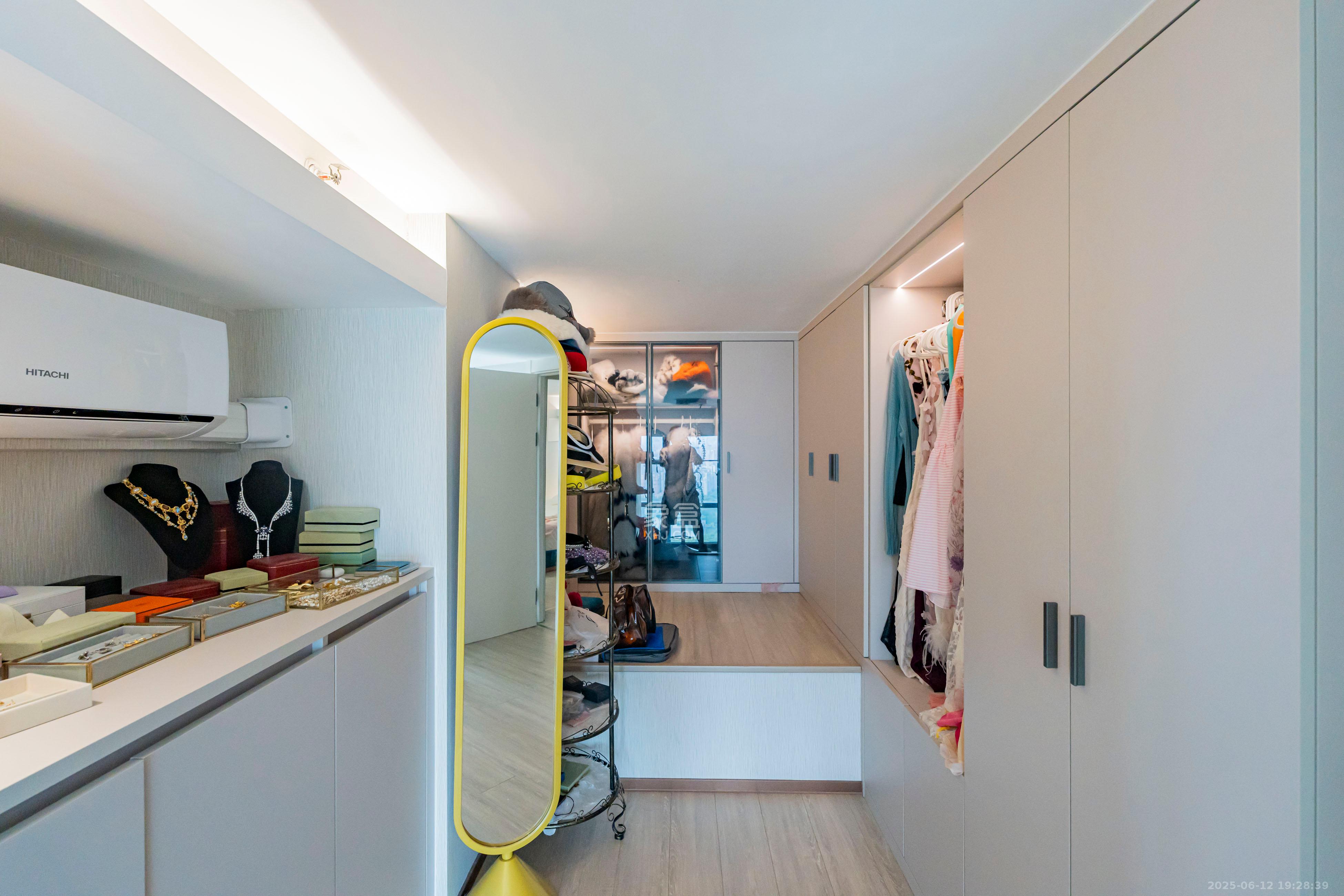 华远华时代 3室2厅2卫 79.0万 华远华时代 3室2厅2卫 79.0万卧室