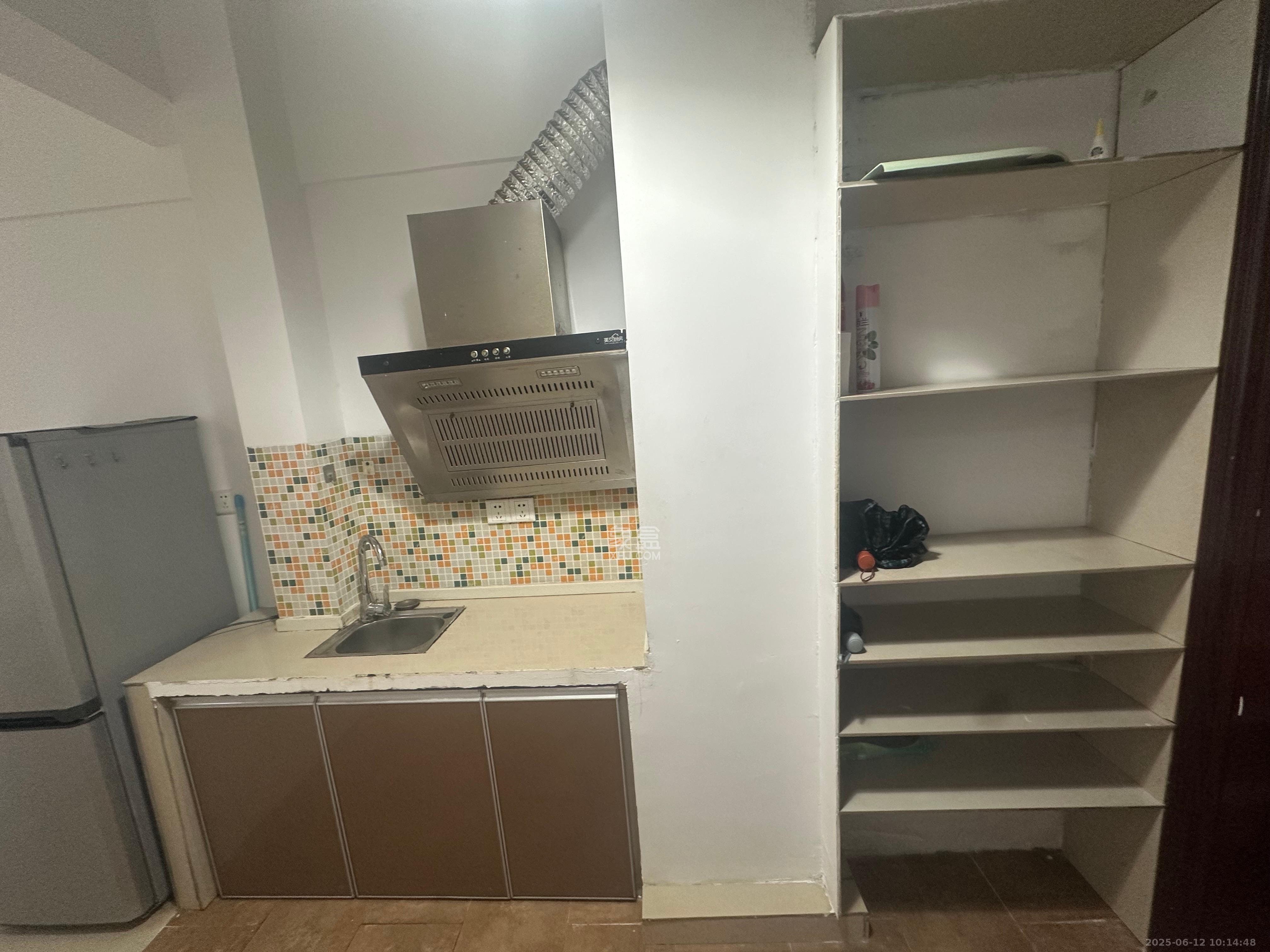 钰龙天下二期（钰龙佳园）  1室1厅1卫    1250.0元/月室内图