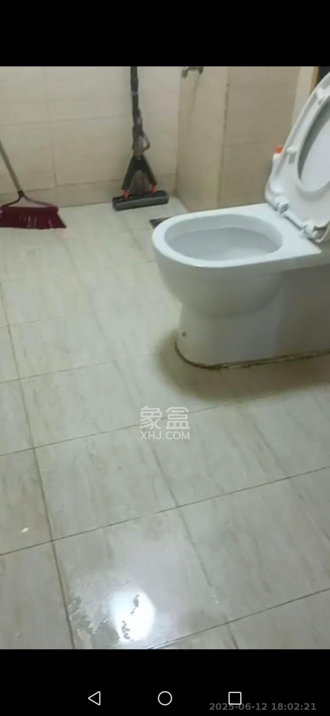 奥克斯广场  2室2厅1卫   2600.00元/月室内图