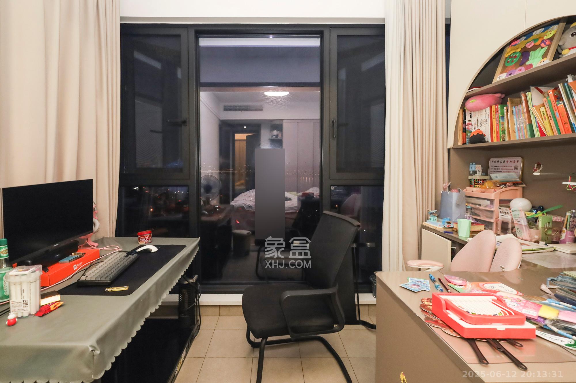 长沙万境潇湘 3室2厅2卫 145.0万 长沙万境潇湘 3室2厅2卫 145.0万卧室