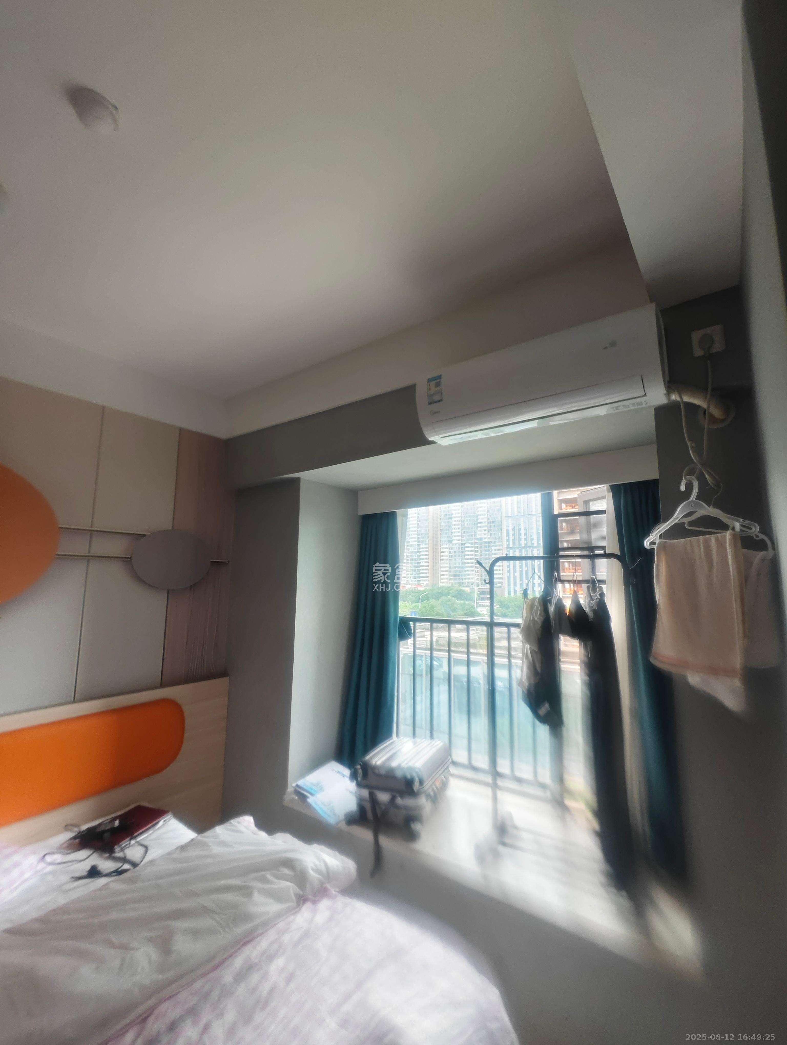 佳兆业云顶都汇 1室1厅1卫 1400.0元/月 佳兆业云顶都汇 1室1厅1卫 1400.0元/月室内图