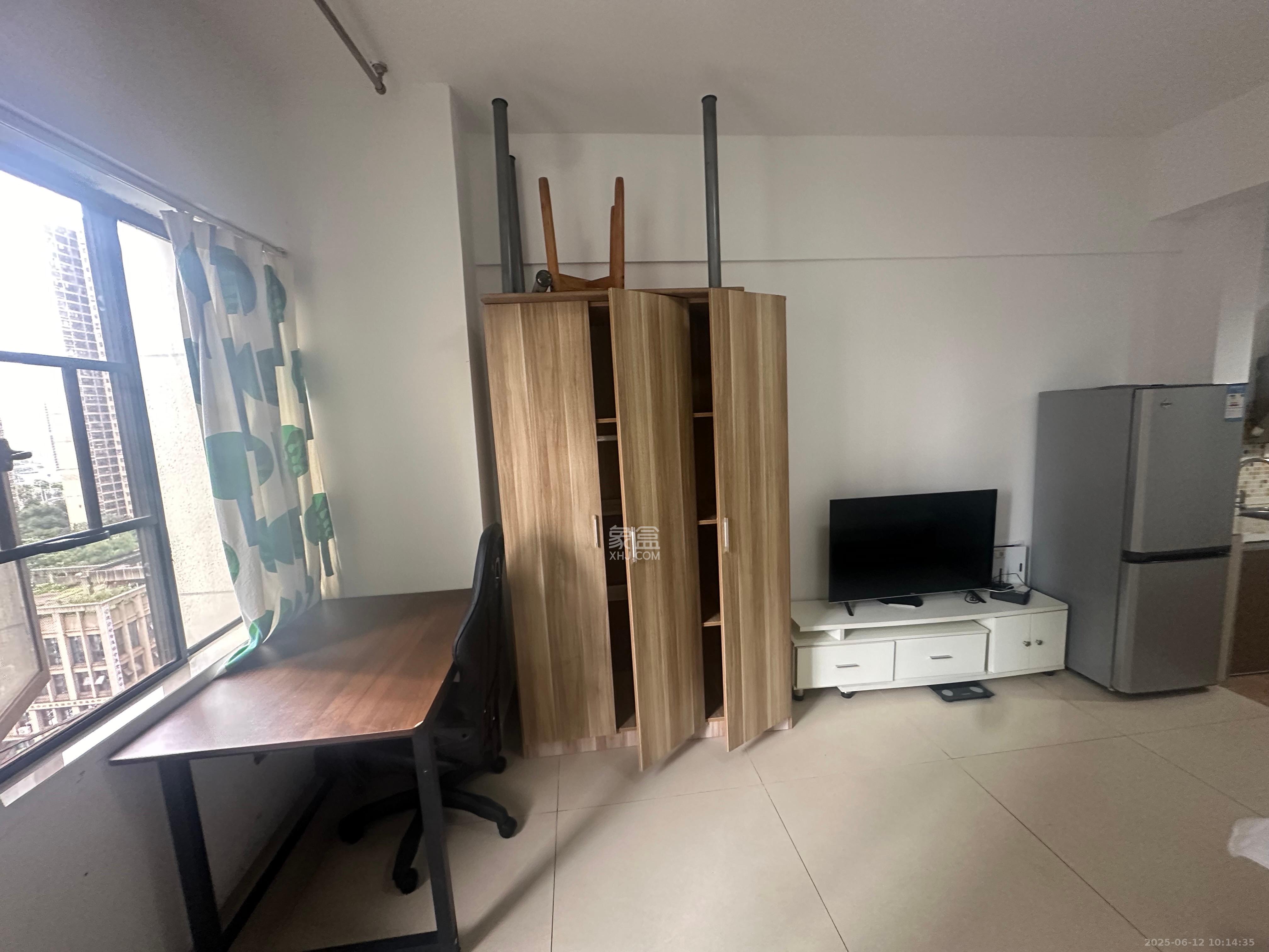 钰龙天下二期（钰龙佳园）  1室1厅1卫    1250.0元/月室内图