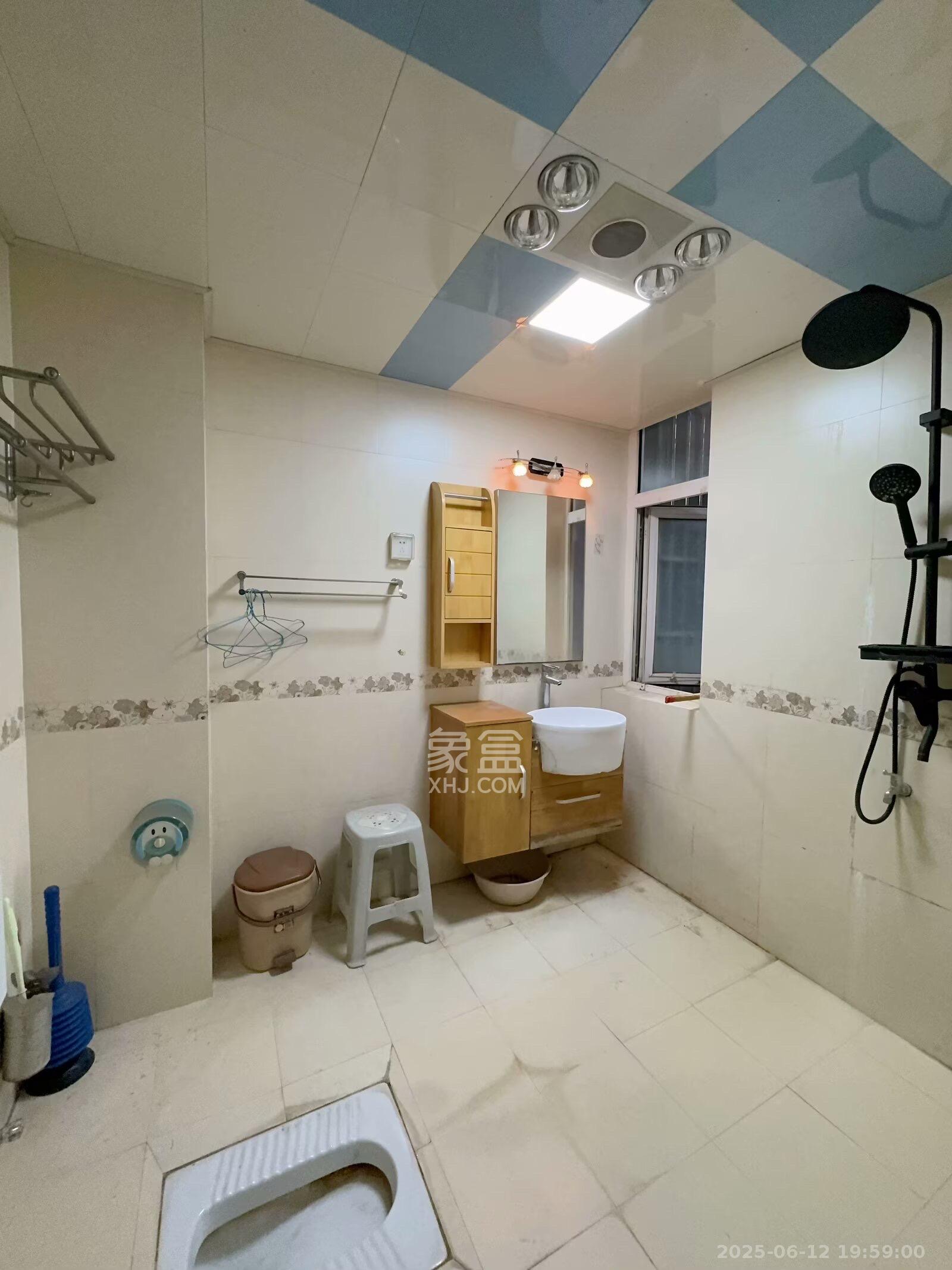 申奥美域 5室2厅2卫 3000.0元/月 申奥美域 5室2厅2卫 3000.0元/月室内图