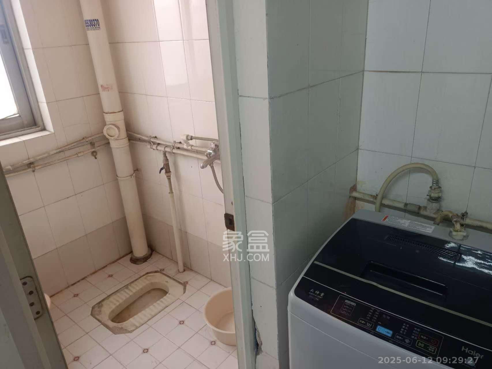 湘凯综合楼  1室0厅0卫   1600.00元/月室内图