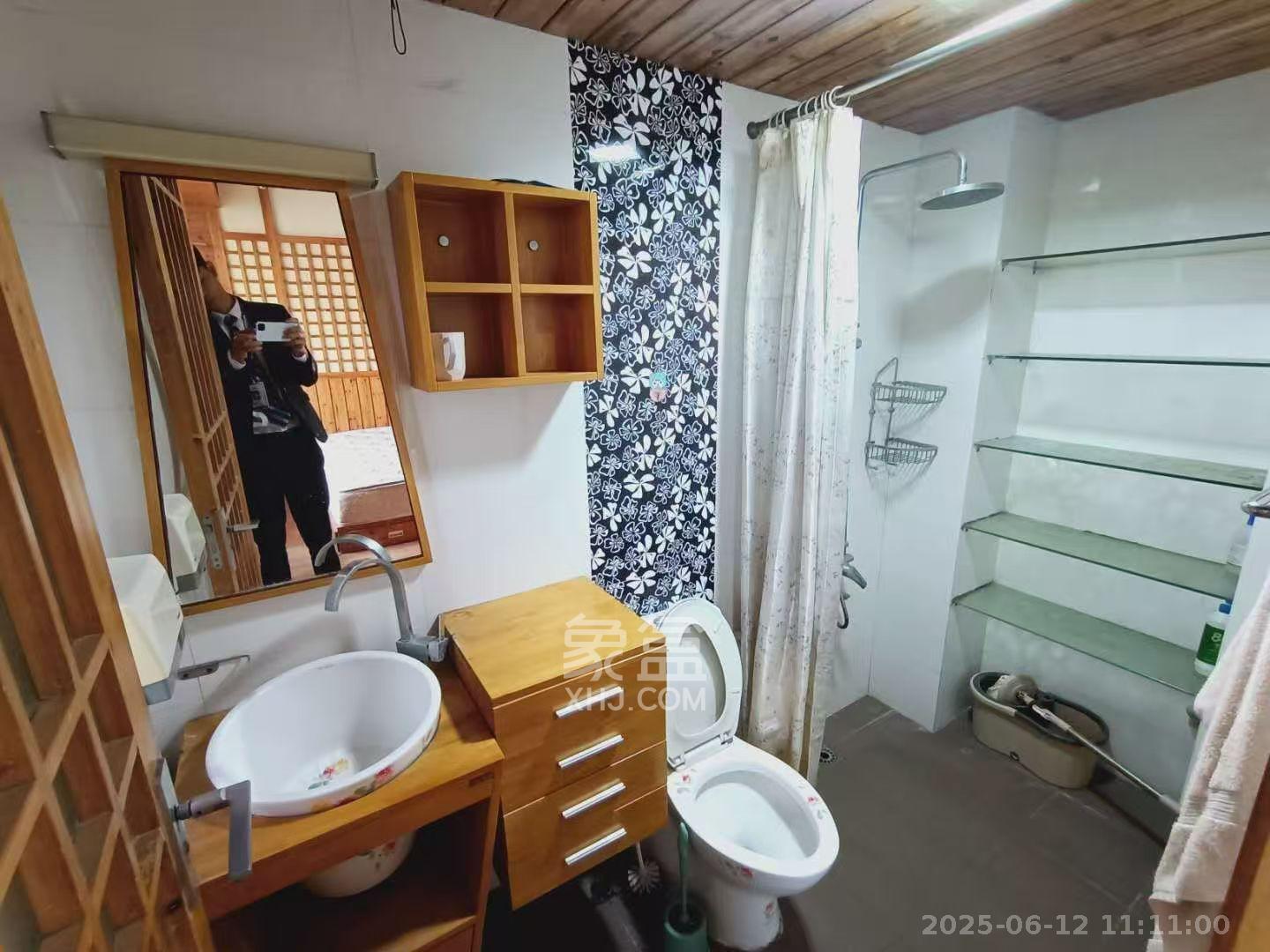 书院观邸  1室1厅1卫   2300.00元/月室内图
