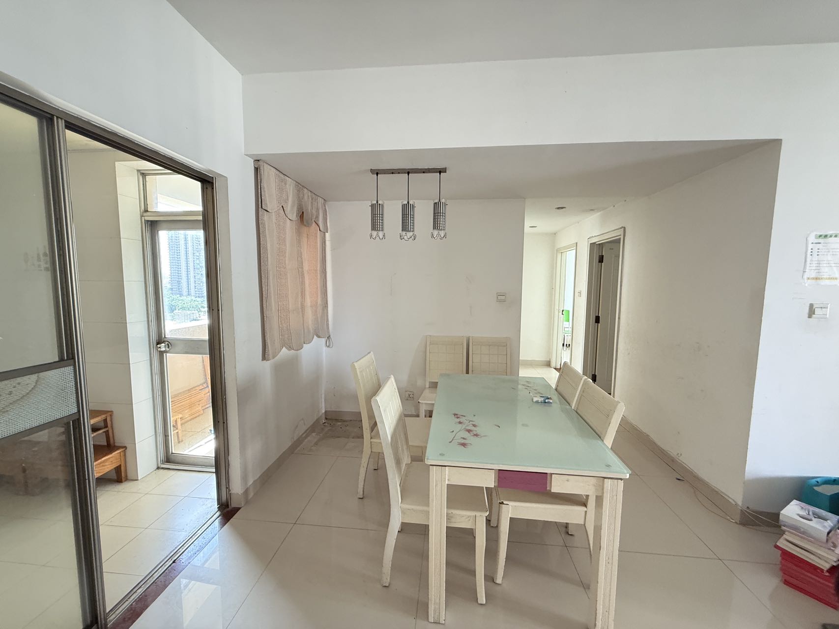 世贸雅苑 3室2厅2卫 3000.0元/月 世贸雅苑 3室2厅2卫 3000.0元/月室内图