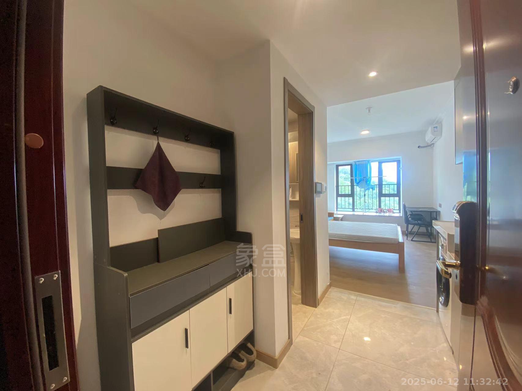 碧桂园麓府 1室1厅1卫 1100.0元/月 碧桂园麓府 1室1厅1卫 1100.0元/月室内图