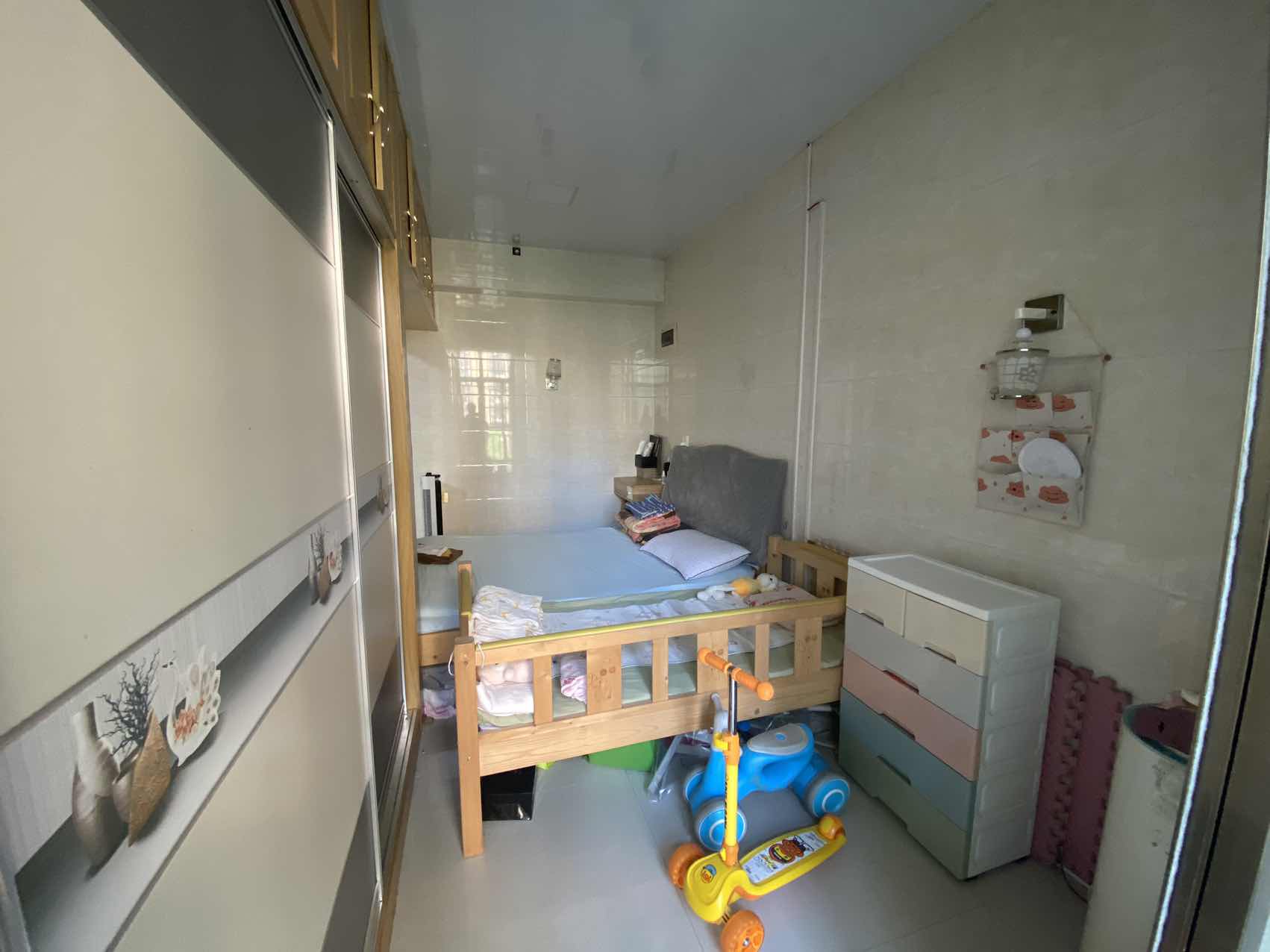 香格里拉  1室1厅1卫    20.8万 香格里拉  1室1厅1卫    20.8万室内图