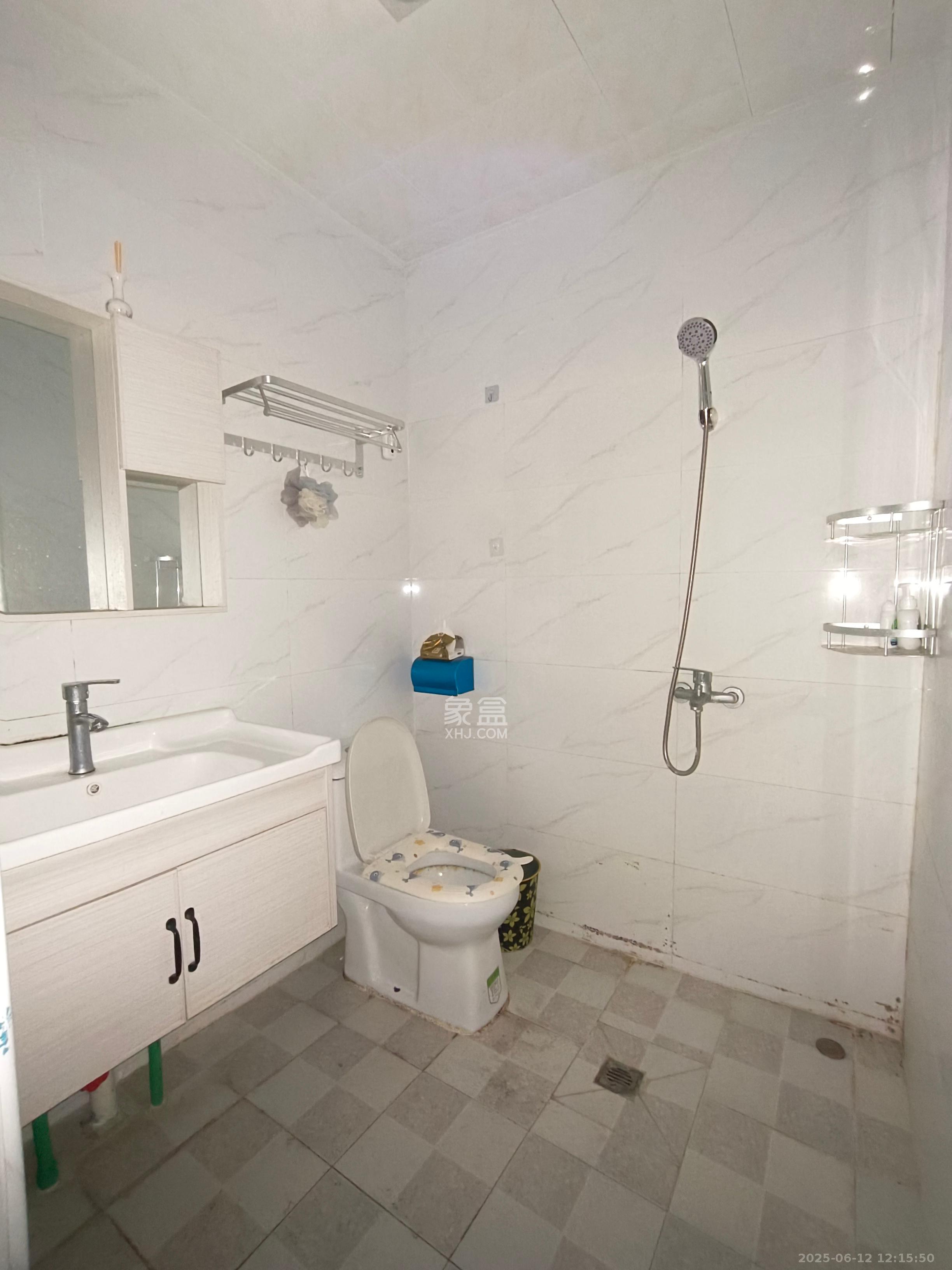 明发国际城 1室1厅1卫 1350.0元/月 明发国际城 1室1厅1卫 1350.0元/月室内图