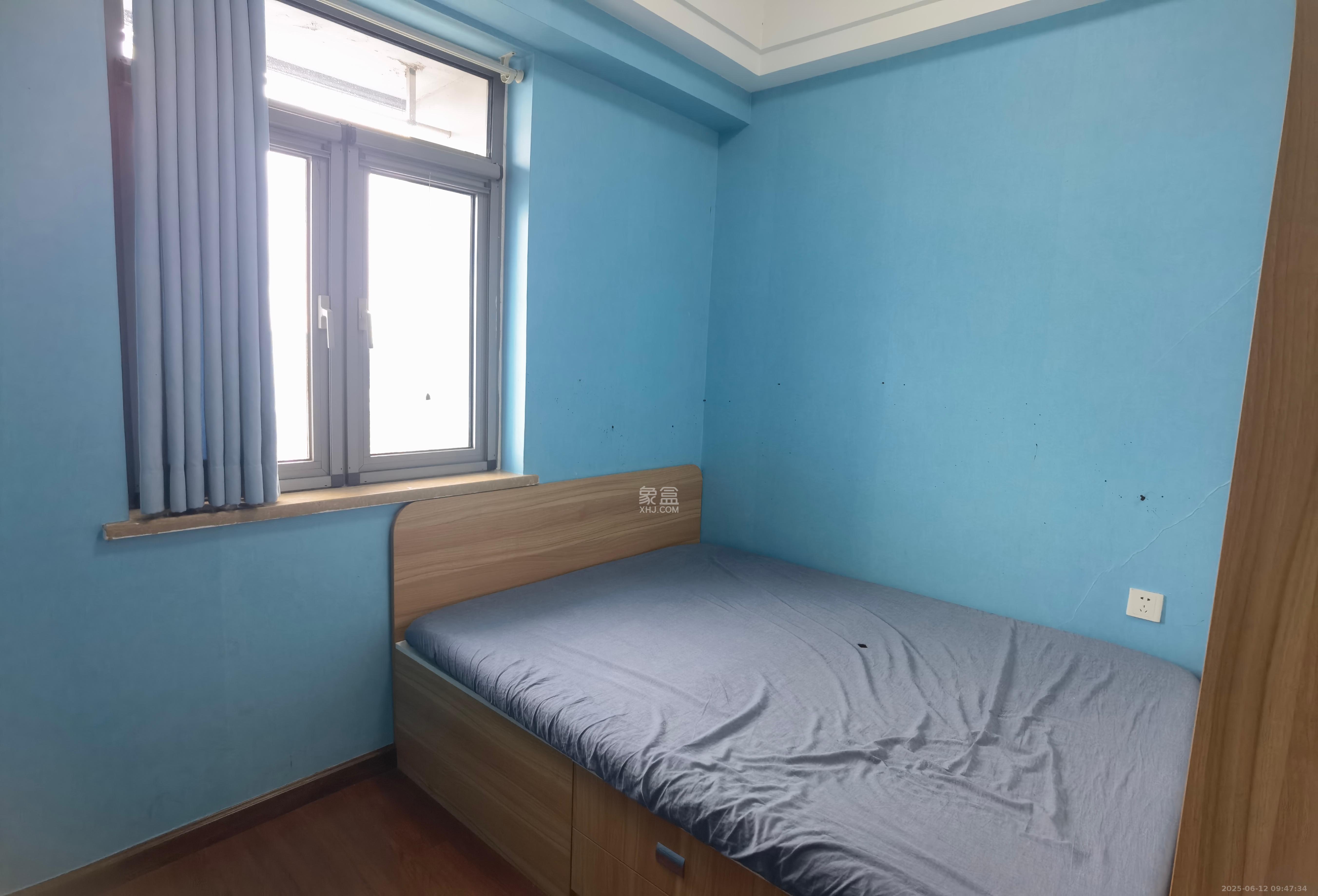 环宇天地、中海地产(中信城市广场二期)  2室2厅1卫    1700.0元/月 环宇天地、中海地产(中信城市广场二期)  2室2厅1卫    1700.0元/月室内图