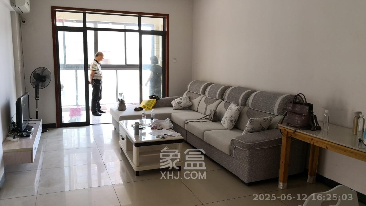 鑫远熙山  3室2厅1卫   2500.00元/月室内图