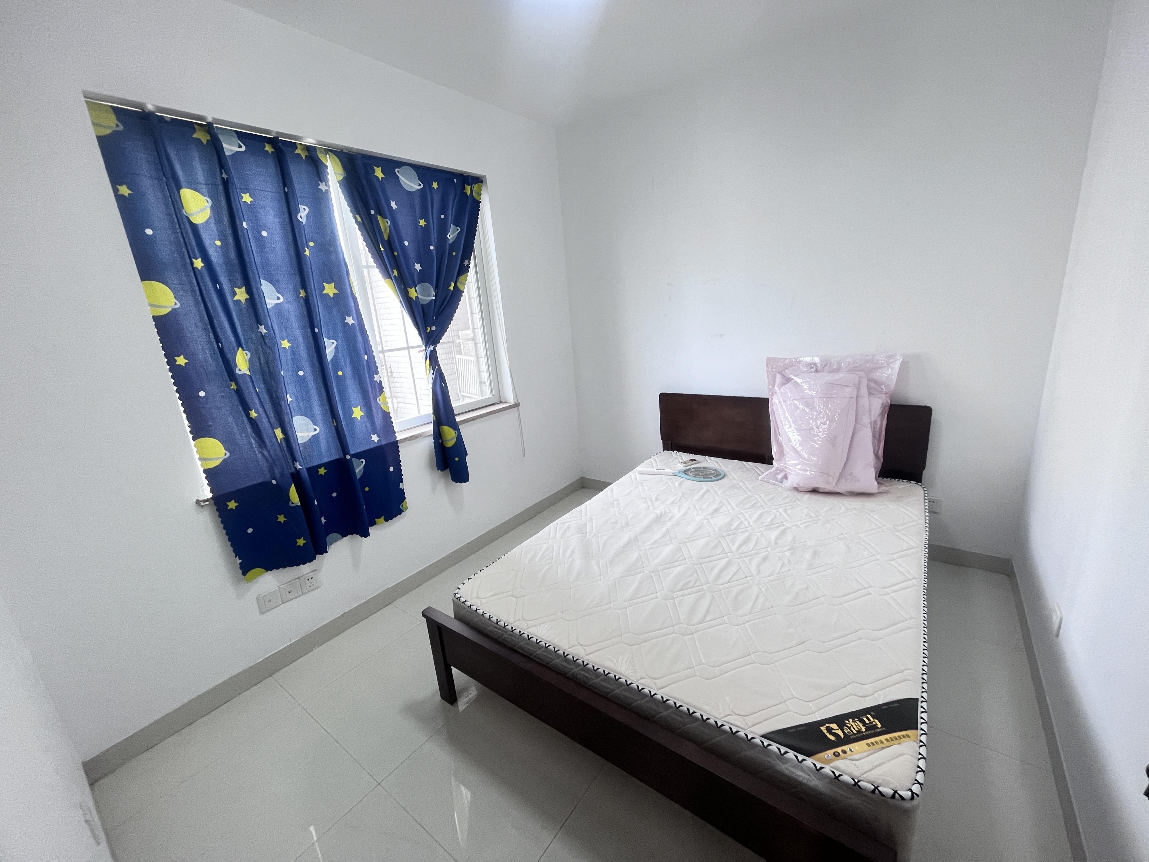 置地花园 2室2厅1卫 3300.0元/月 置地花园 2室2厅1卫 3300.0元/月室内图