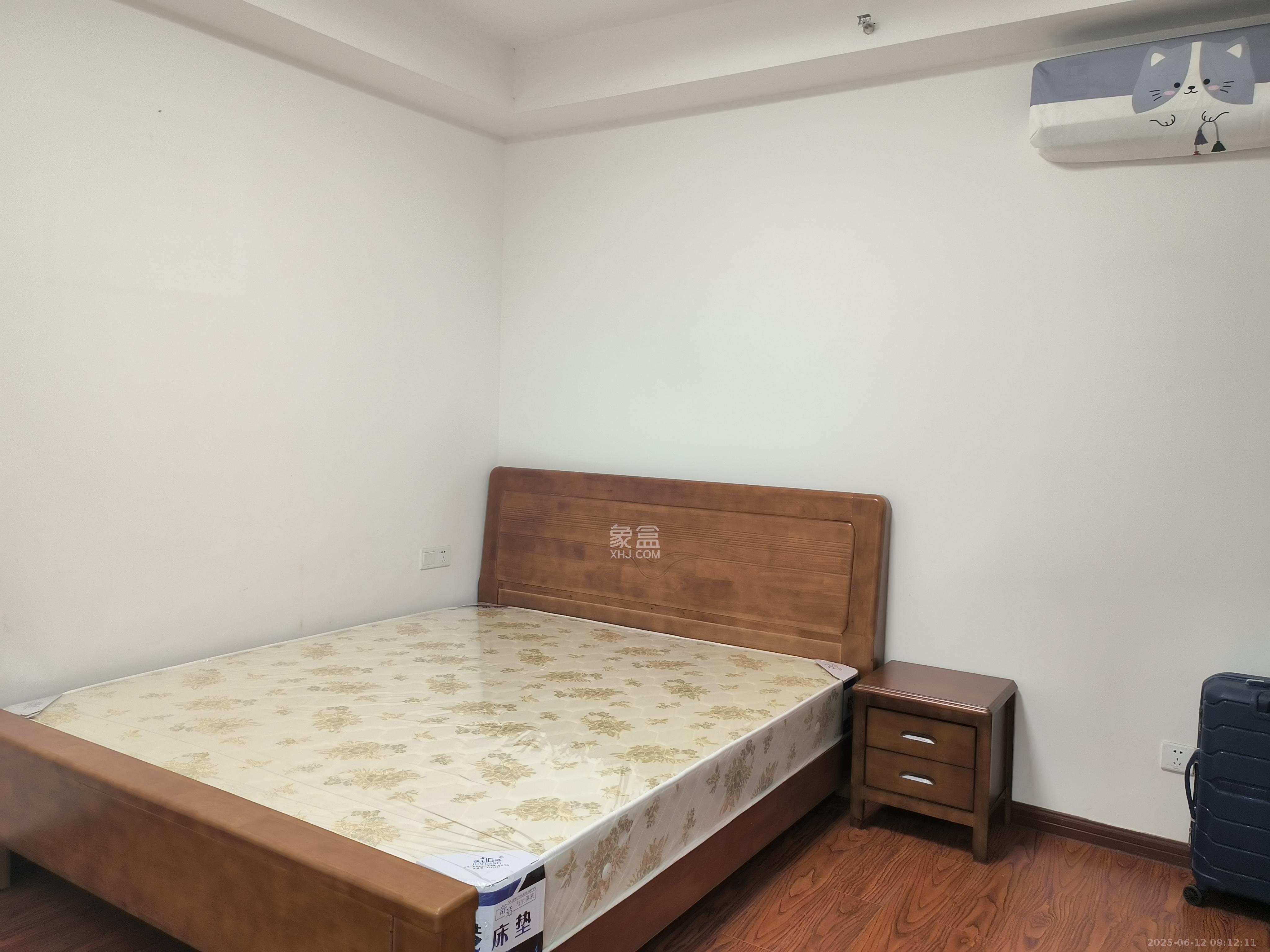 博林云栖  1室0厅0卫   2600.00元/月室内图