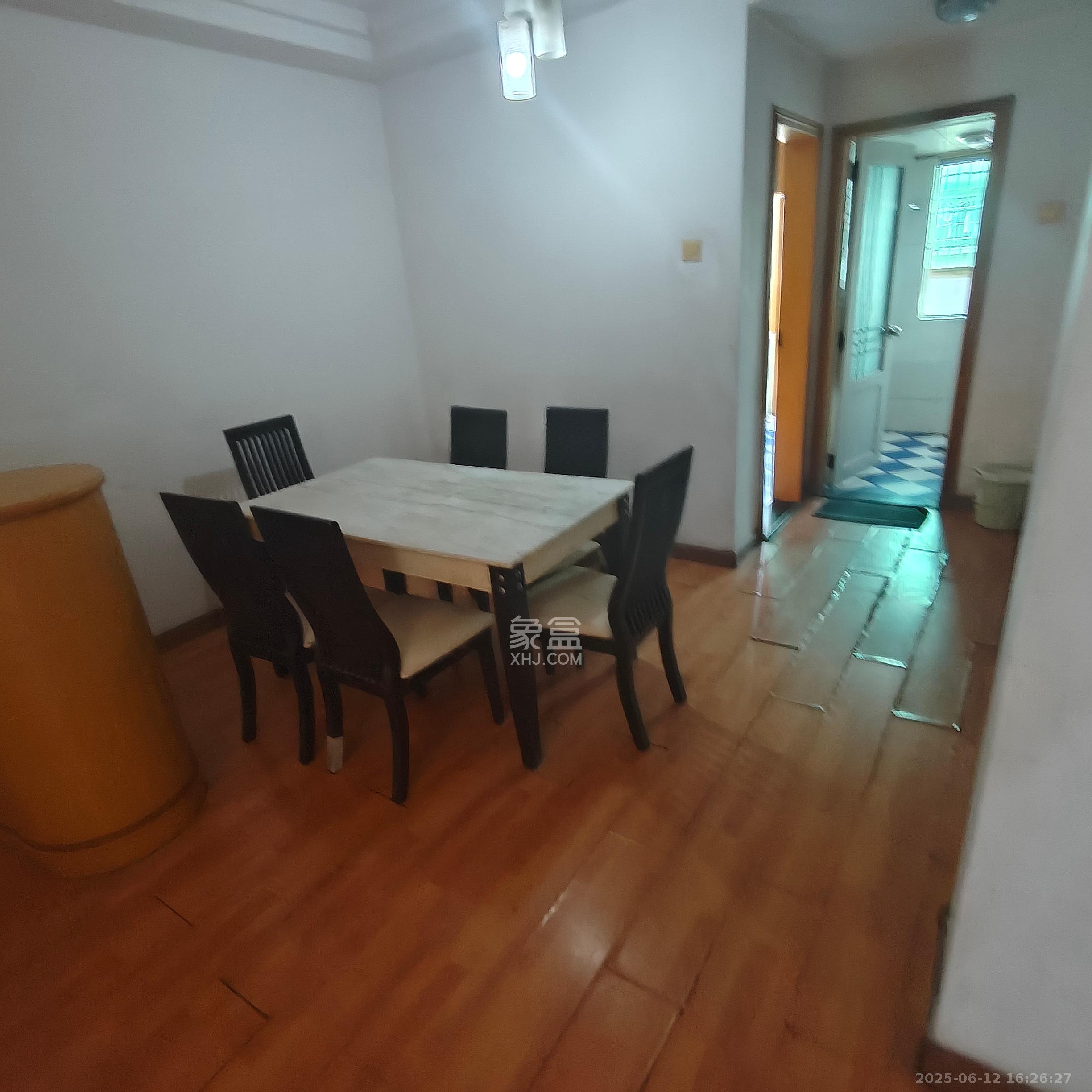 安泰新村 3室1厅2卫 1600.0元/月 安泰新村 3室1厅2卫 1600.0元/月室内图