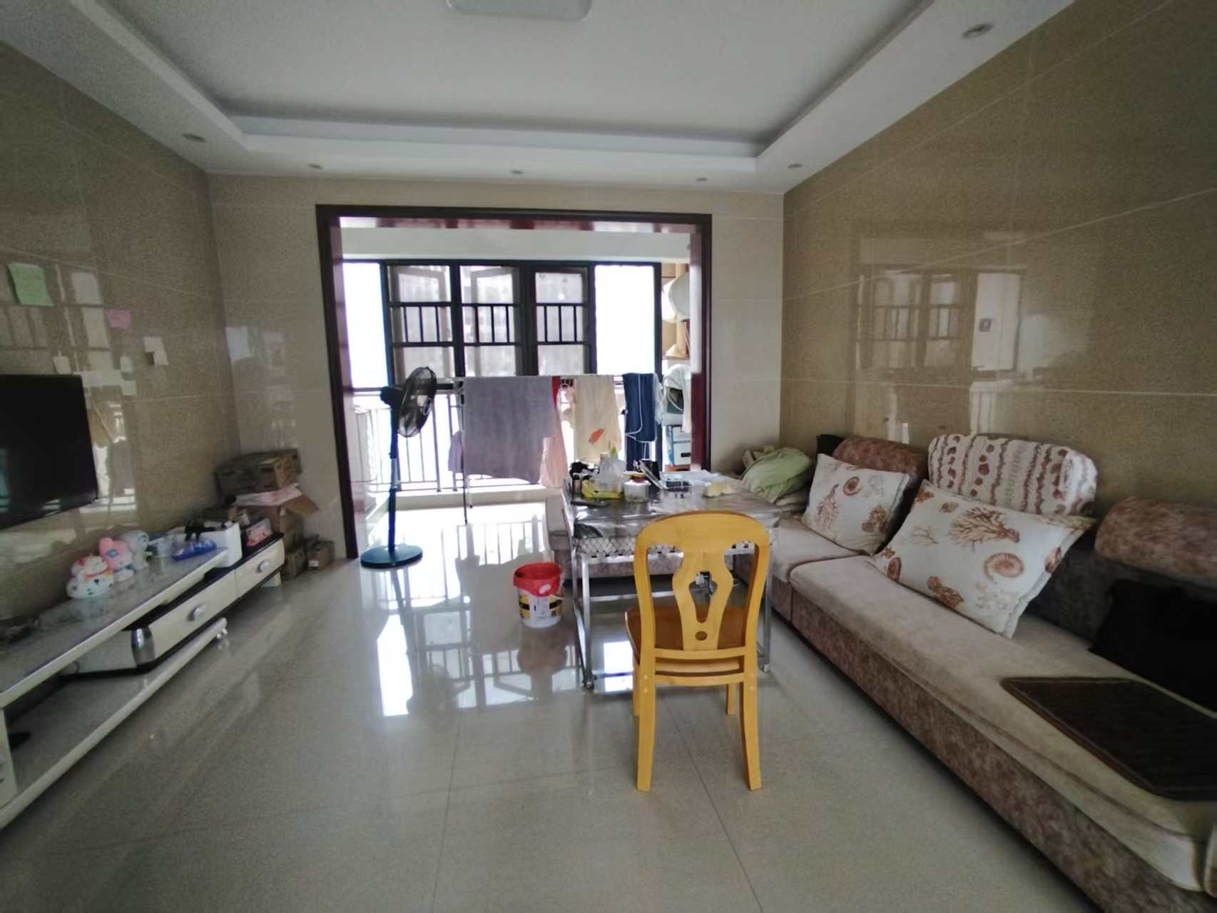 百弘学府城 3室2厅2卫 1600.0元/月 百弘学府城 3室2厅2卫 1600.0元/月室内图