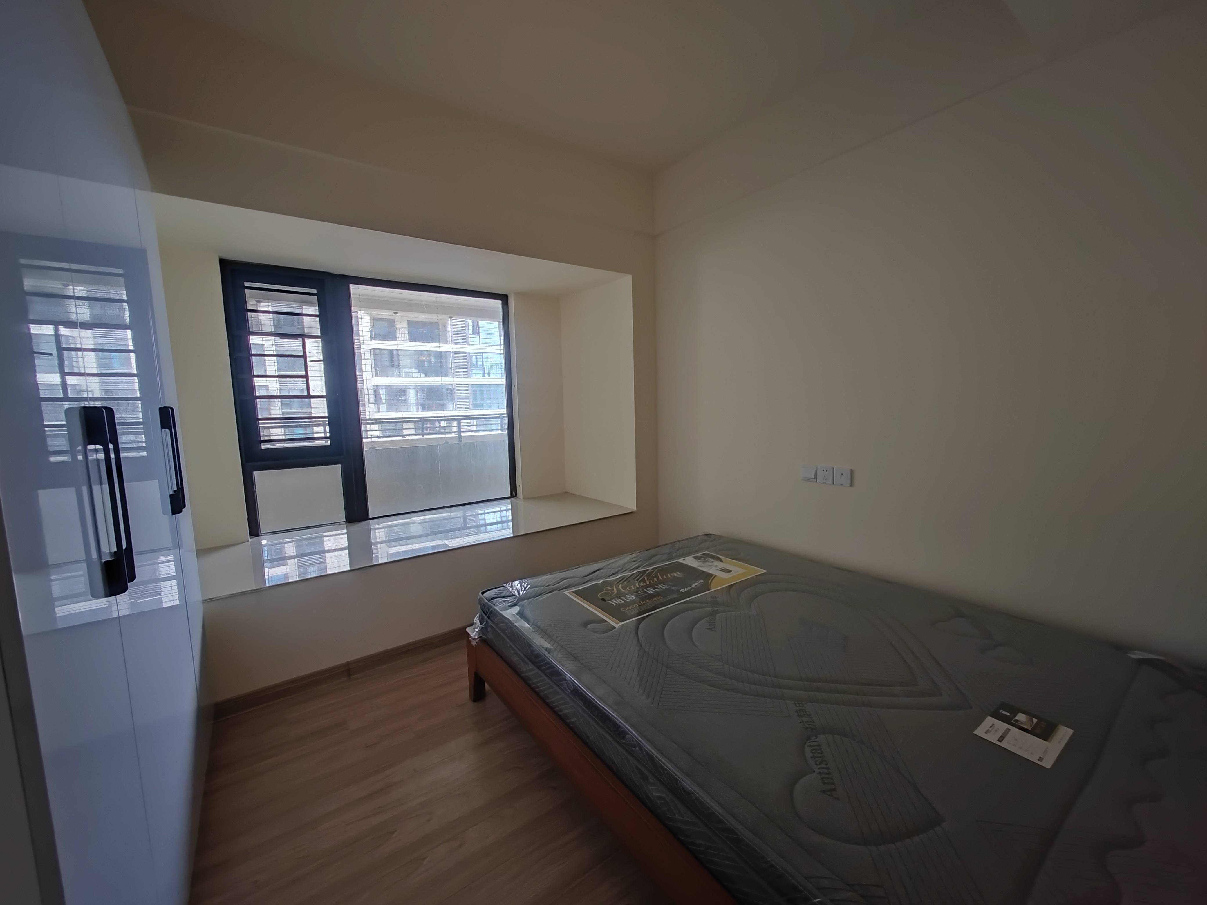 碧桂园翘楚棠 3室2厅2卫 1800.0元/月 碧桂园翘楚棠 3室2厅2卫 1800.0元/月室内图