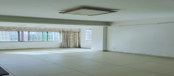 红城大厦  3室2厅1卫   2600.00元/月