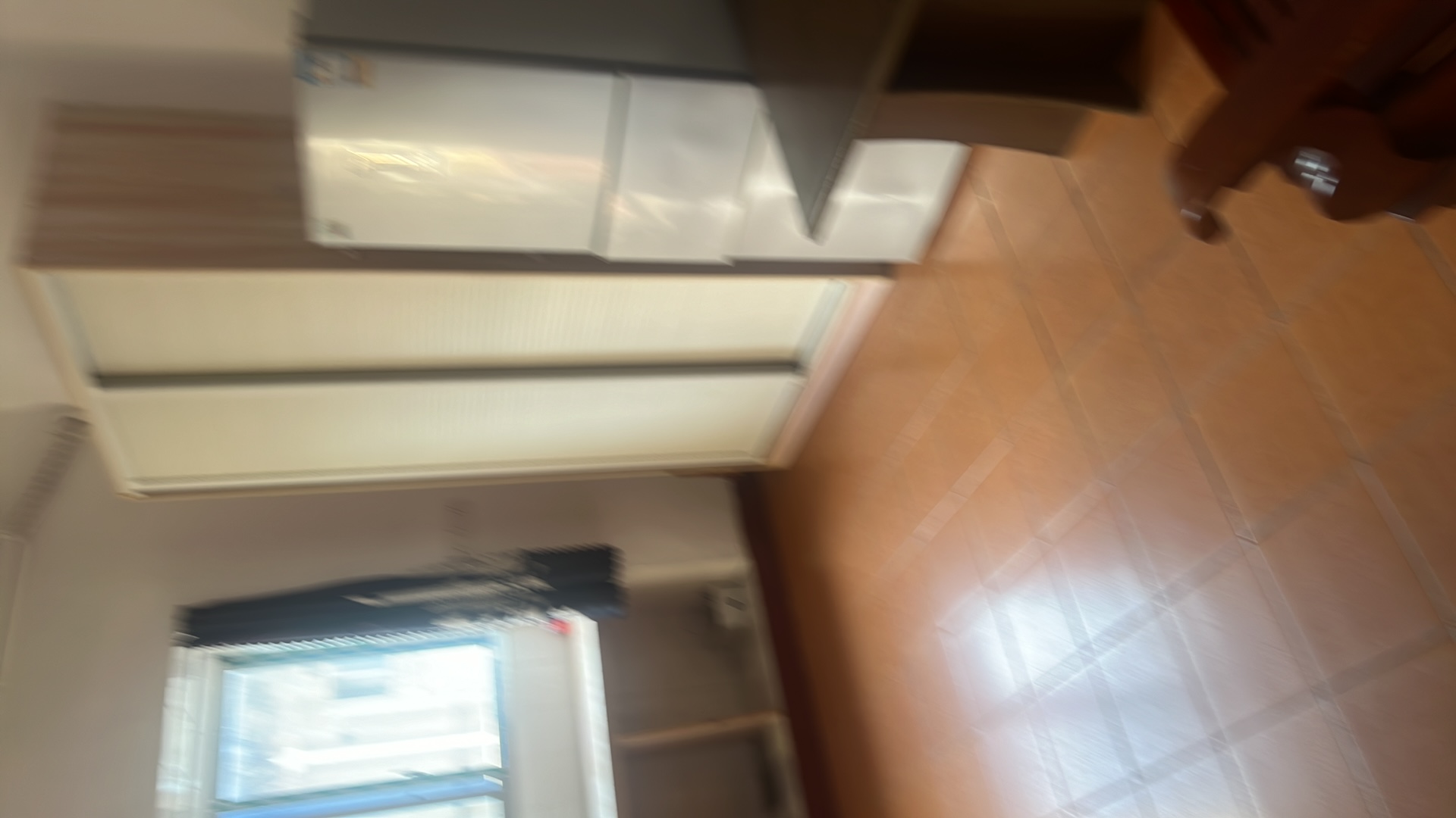 火把山社区  2室1厅1卫   1300.00元/月户型图