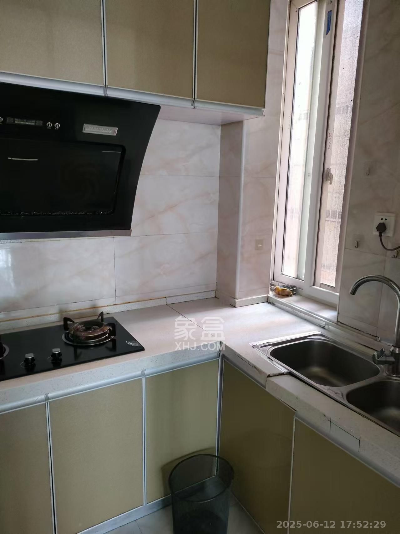 昌和商业中心/昌和国际 2室2厅1卫 1500.0元/月 昌和商业中心/昌和国际 2室2厅1卫 1500.0元/月室内图