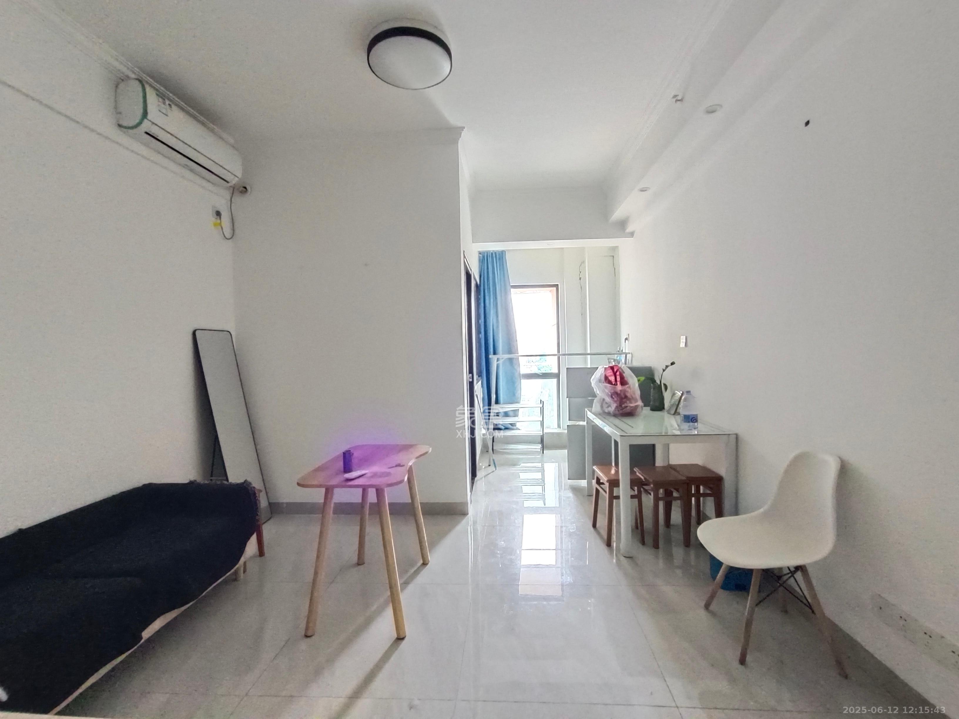 明发国际城 1室1厅1卫 1350.0元/月 明发国际城 1室1厅1卫 1350.0元/月室内图