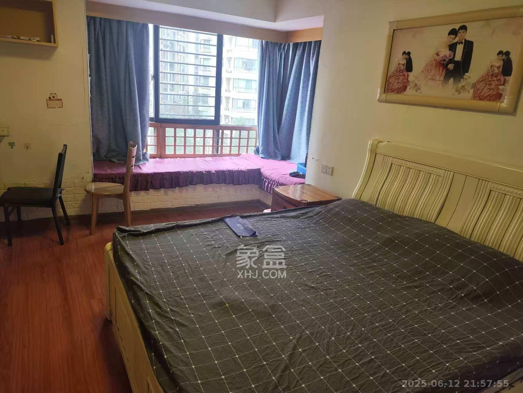 钱隆樽品(一、二、三期)  1室1厅1卫   1750.00元/月室内图