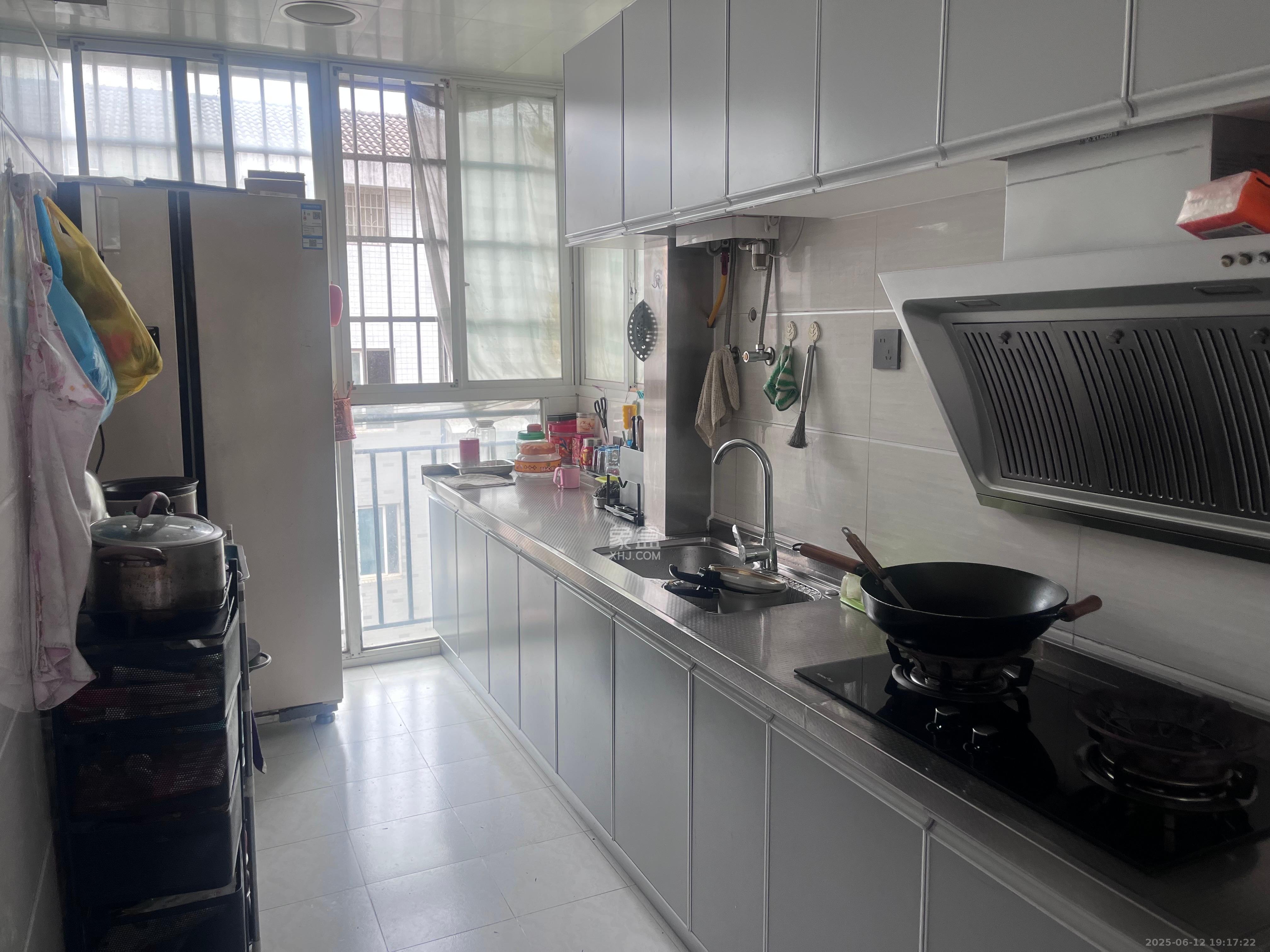 好家园 5室2厅2卫 2500.0元/月 好家园 5室2厅2卫 2500.0元/月室内图