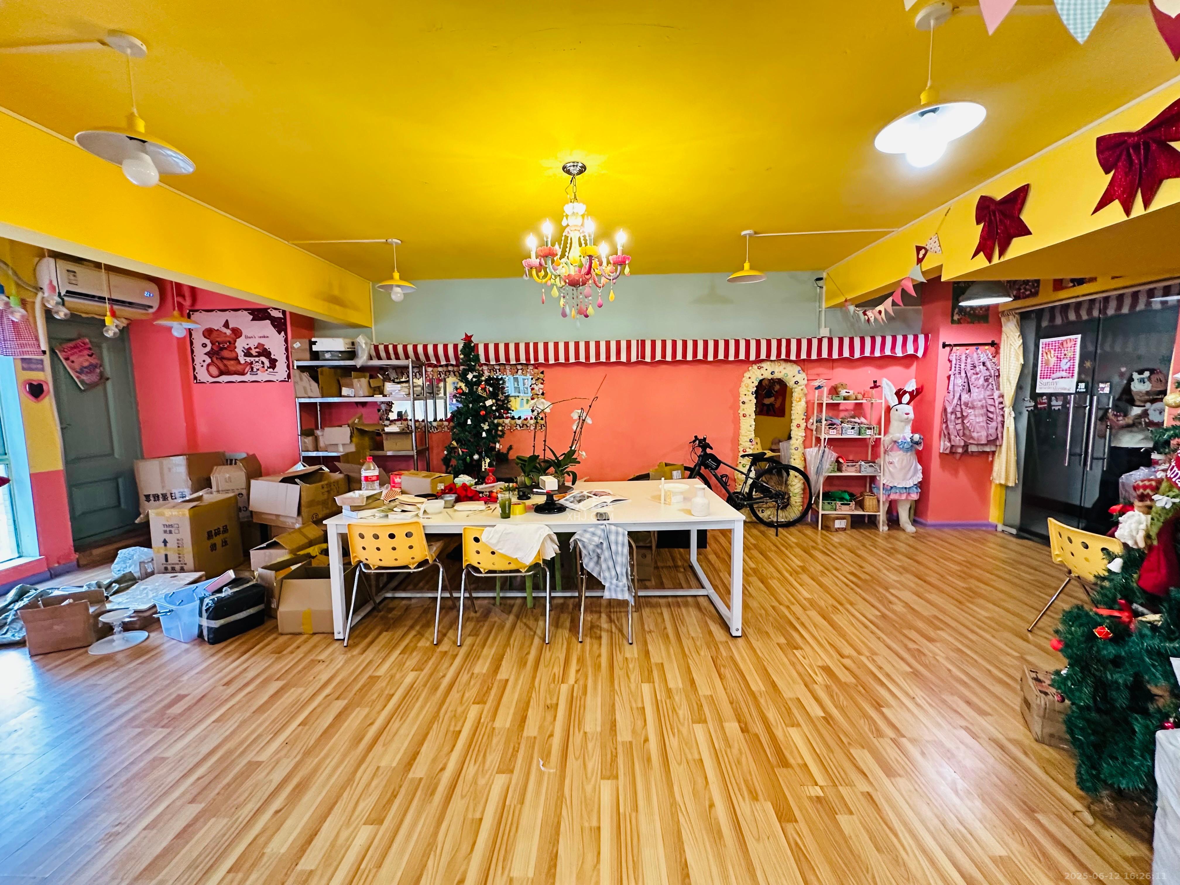 亚商国际 1室0厅0卫 1000.0元/月 亚商国际 1室0厅0卫 1000.0元/月室内图