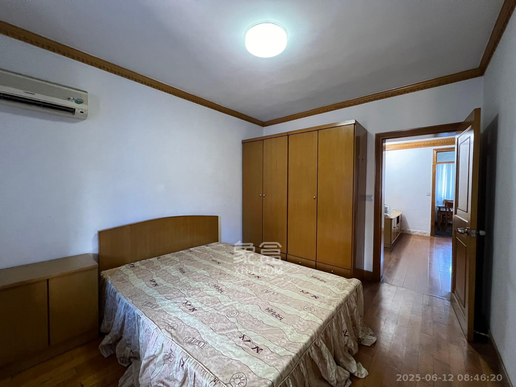 利园小区 1室0厅0卫 2400.0元/月 利园小区 1室0厅0卫 2400.0元/月室内图