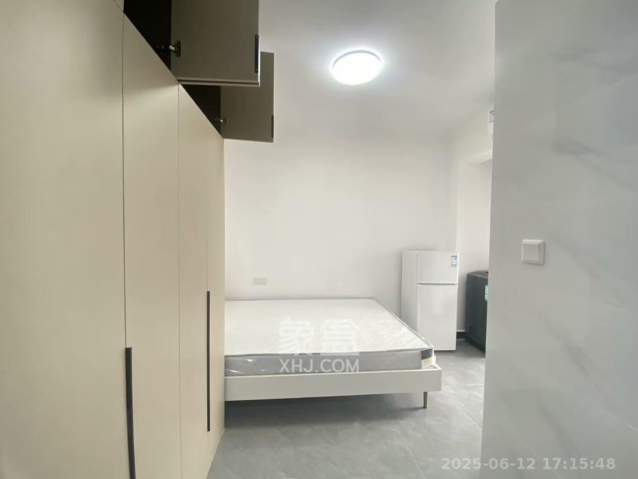嘉雨东苑  1室1厅1卫   1500.00元/月室内图