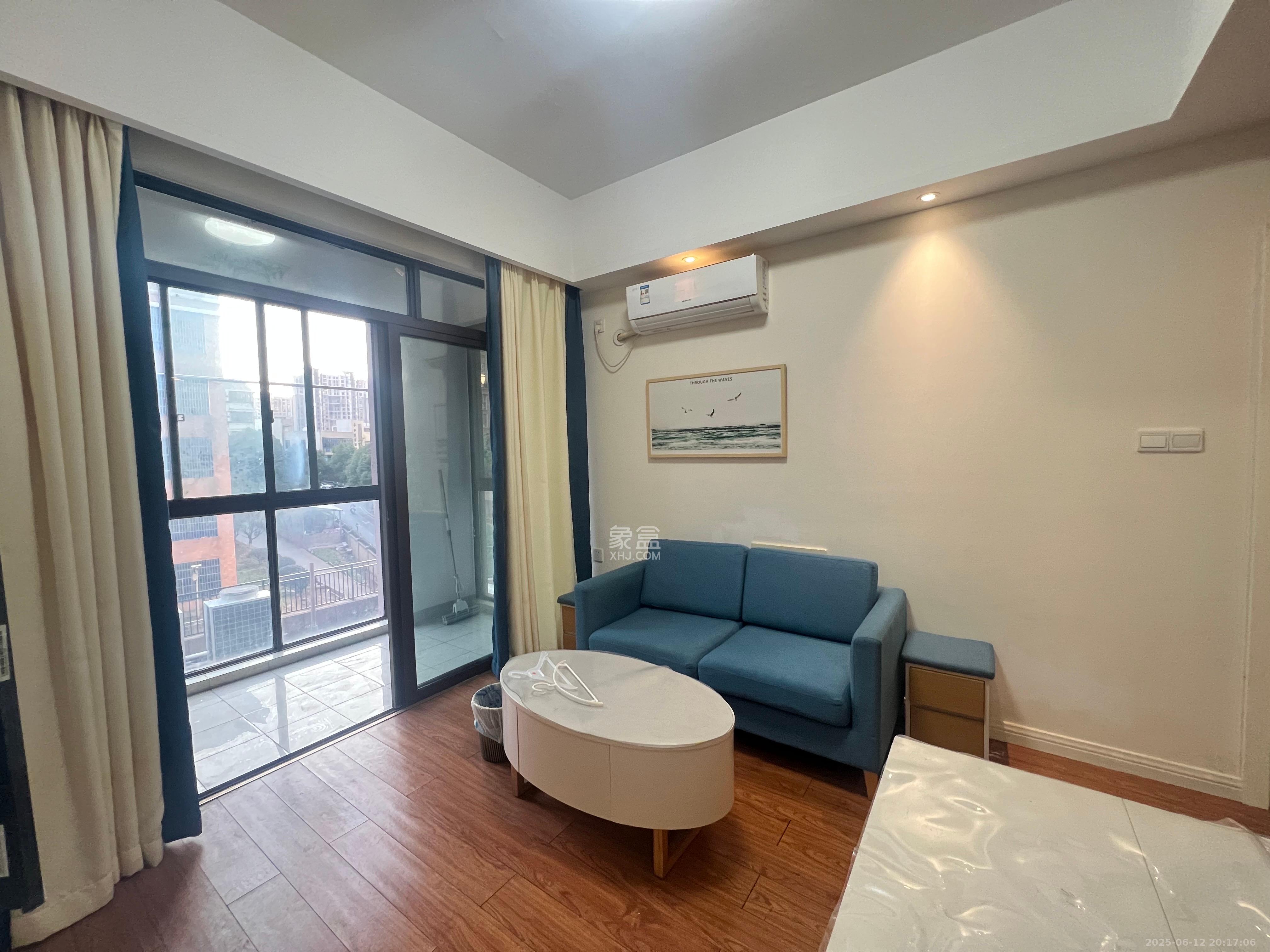 中建信和城 1室1厅1卫 2200.0元/月 中建信和城 1室1厅1卫 2200.0元/月室内图