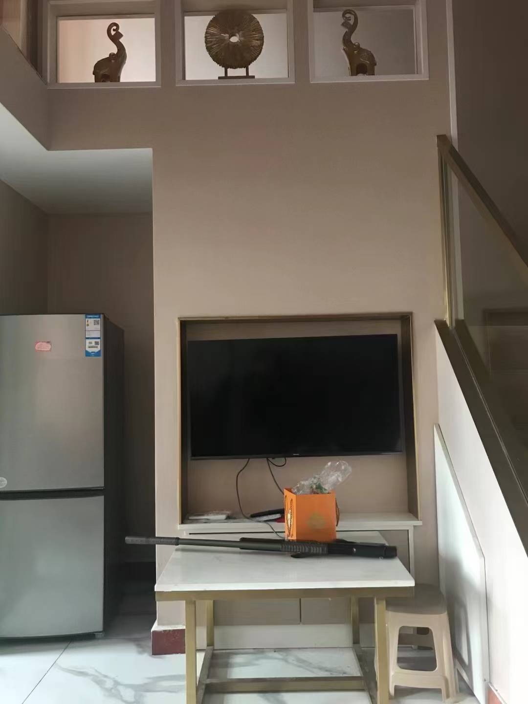 青春里 2室1厅0卫 1500.0元/月 青春里 2室1厅0卫 1500.0元/月室内图