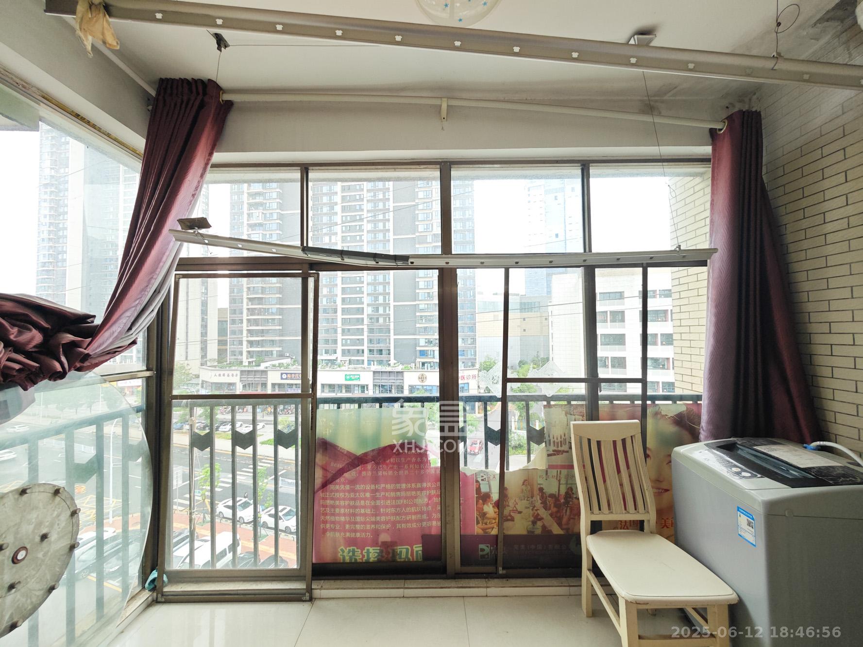 莲湖汽配城  4室2厅1卫    70.0万 莲湖汽配城  4室2厅1卫    70.0万其他