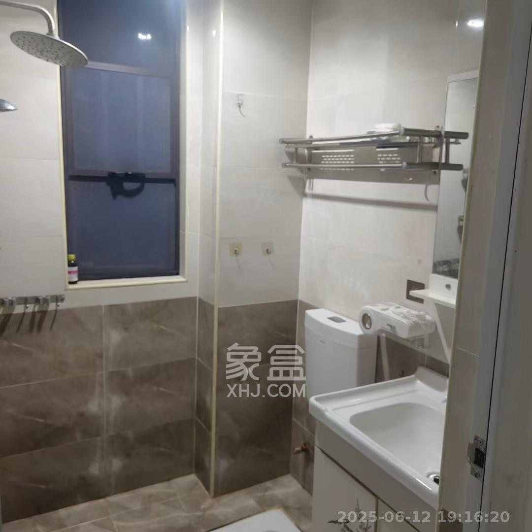 惟盛园 2室2厅2卫 1850.0元/月 惟盛园 2室2厅2卫 1850.0元/月室内图