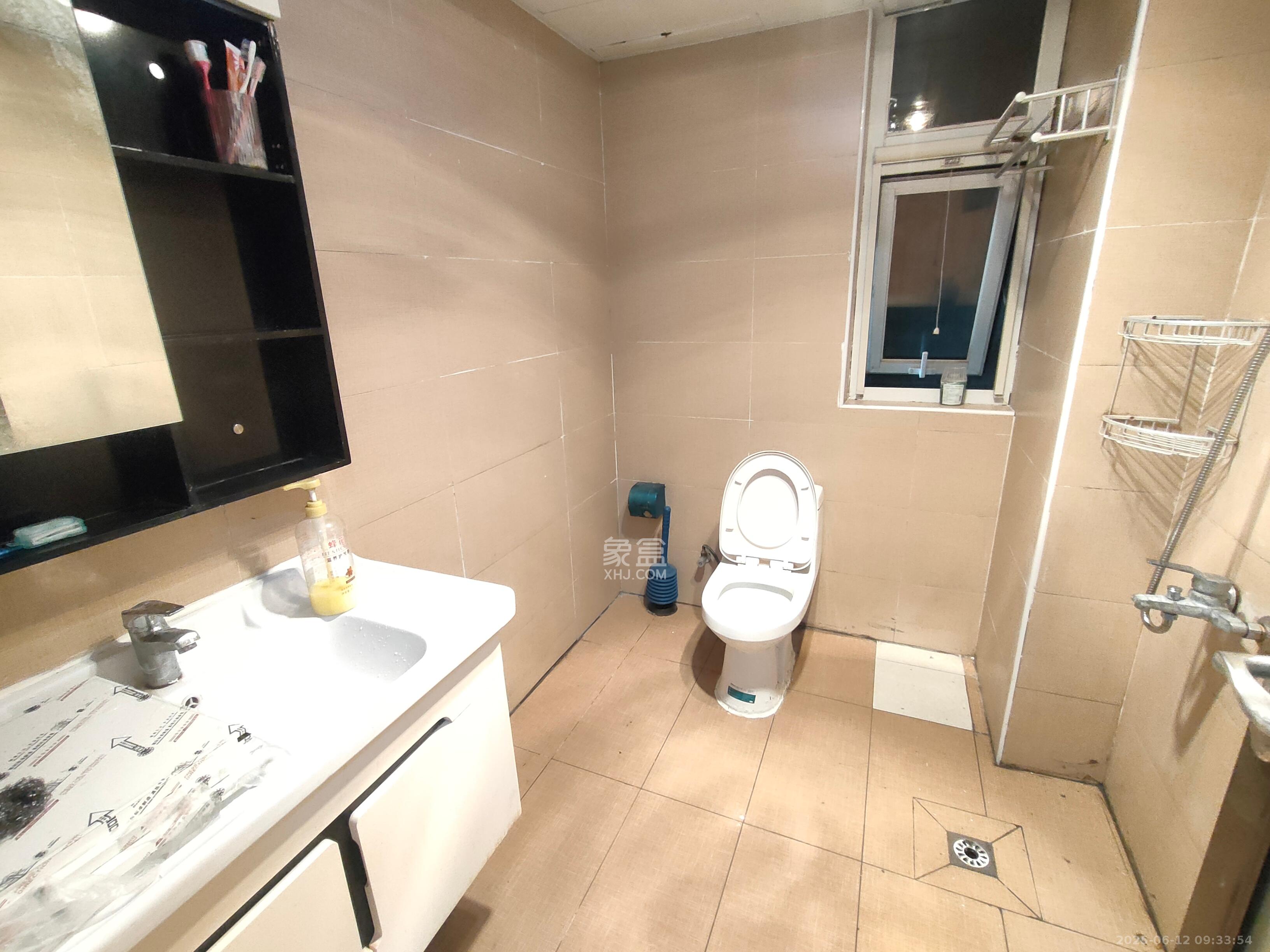 北辰三角洲C2区 3室1厅1卫 3200.0元/月 北辰三角洲C2区 3室1厅1卫 3200.0元/月室内图