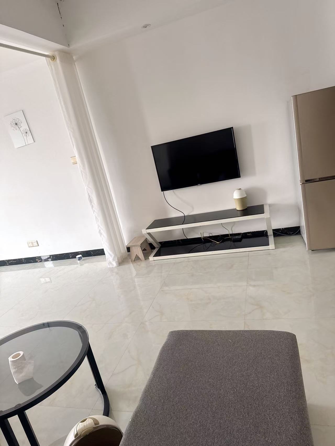 南苑上和二期 1室1厅1卫 900.0元/月 南苑上和二期 1室1厅1卫 900.0元/月室内图