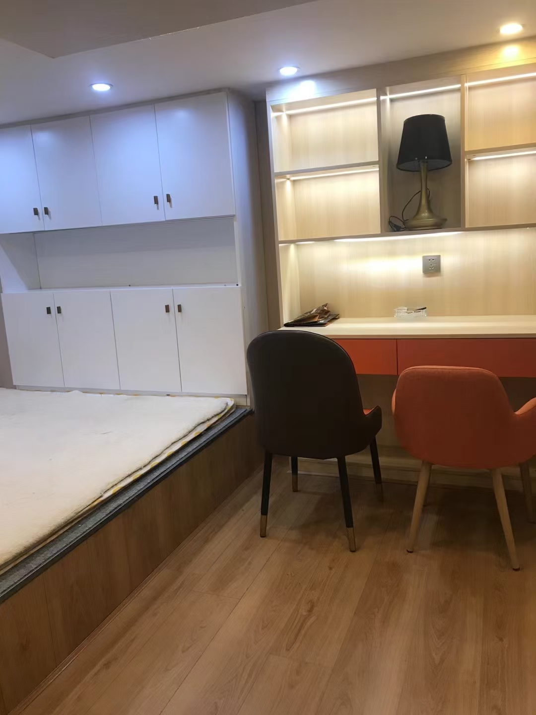 青春里 2室1厅0卫 1500.0元/月 青春里 2室1厅0卫 1500.0元/月室内图