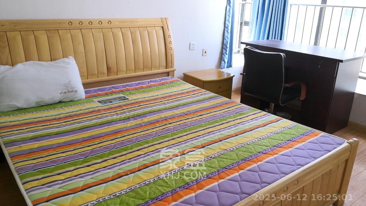 鑫远熙山  3室2厅1卫   2500.00元/月室内图