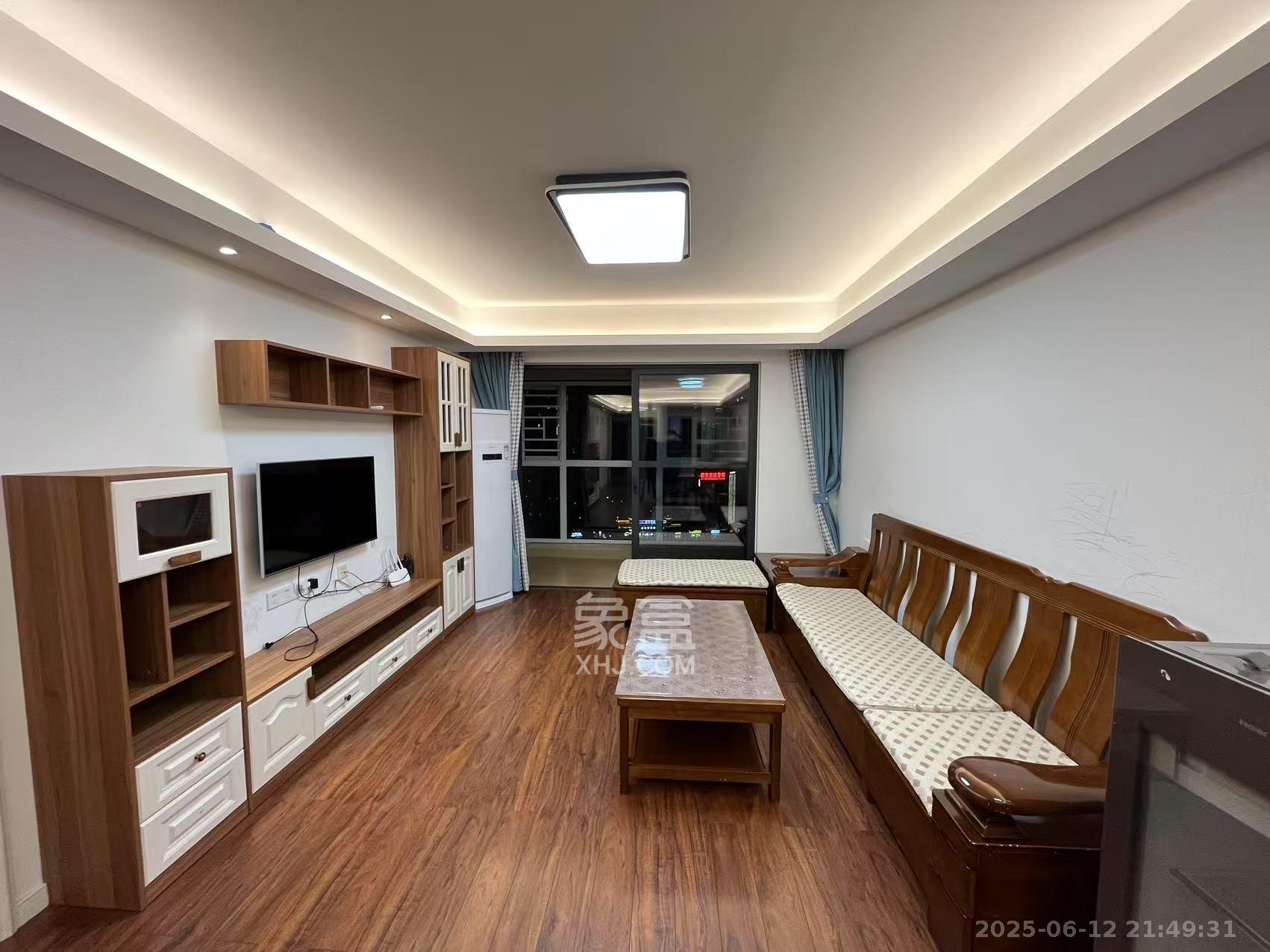 万科魅力之城观澜里 3室2厅2卫 2800.0元/月 万科魅力之城观澜里 3室2厅2卫 2800.0元/月室内图